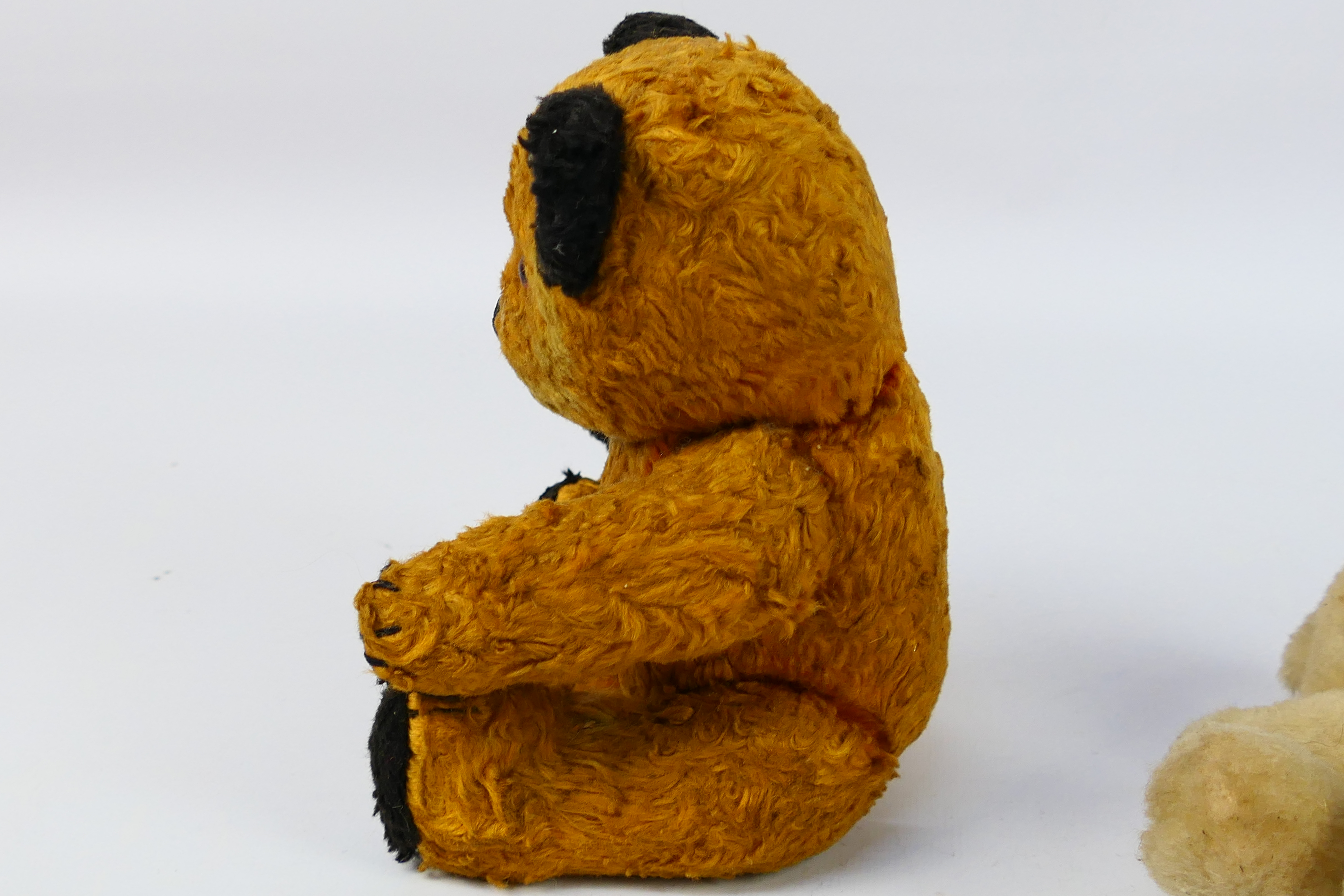 Unknown Maker - A mid century jointed Sooty Bear, - Image 6 of 8