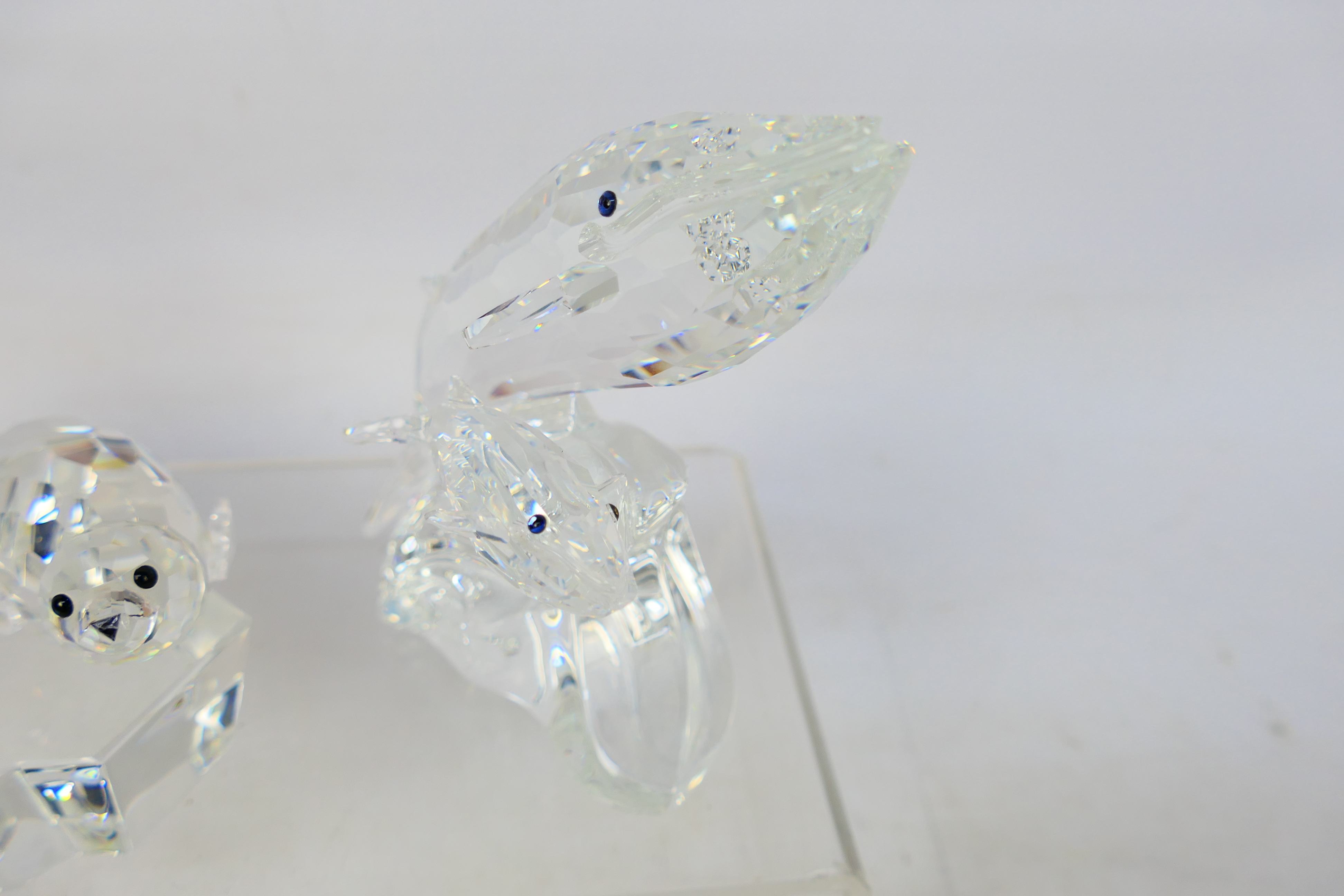 Swarovski - Three Collectors Society annual edition releases from the Mother And Child series - Image 4 of 5