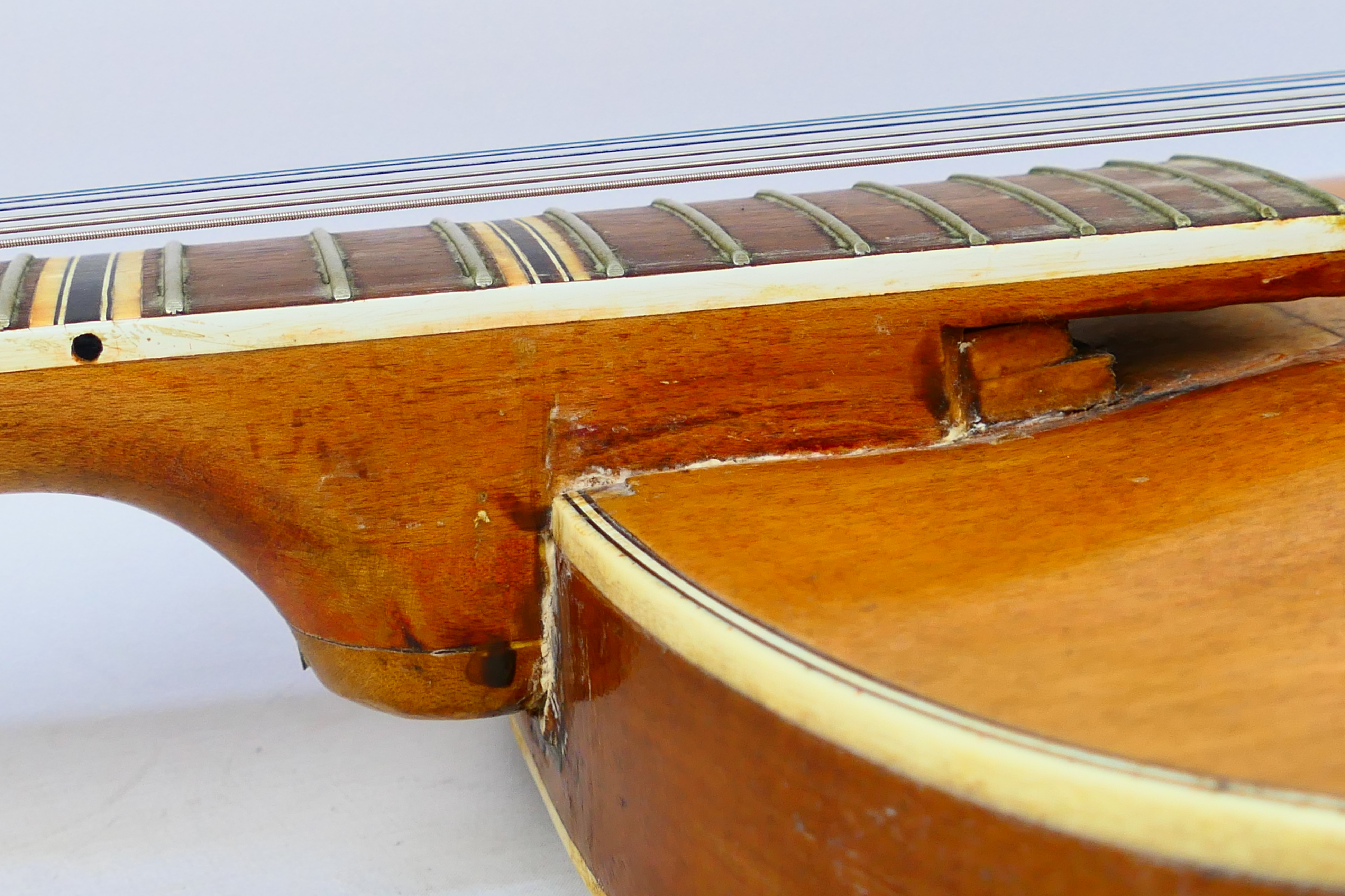 A vintage Hofner archtop Guitar, circa 1960s, with bound F holes, - Image 12 of 16