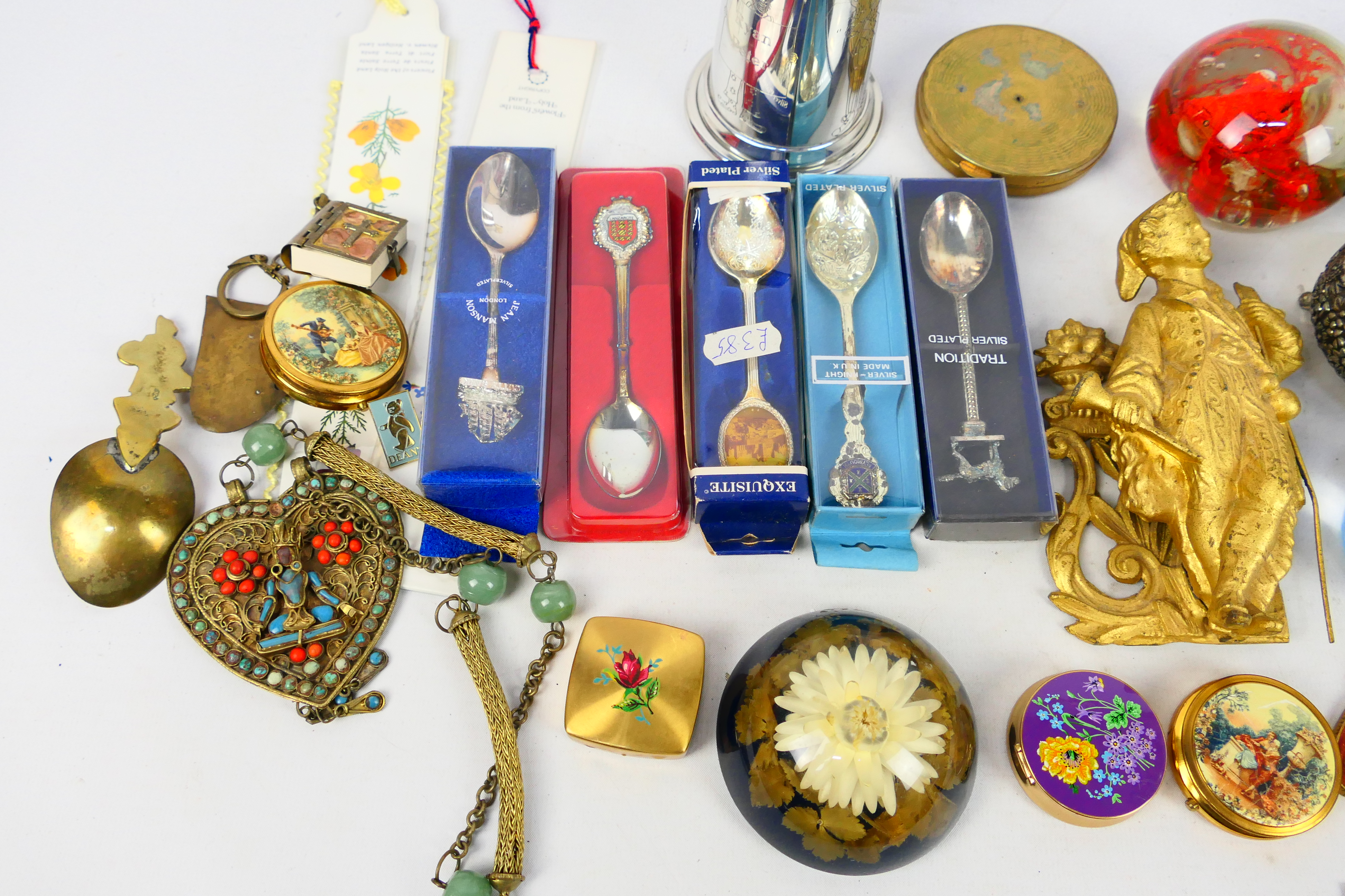 Mixed collectables to include paperweights, plated ware, trinket boxes, powder compact and other. - Image 2 of 5