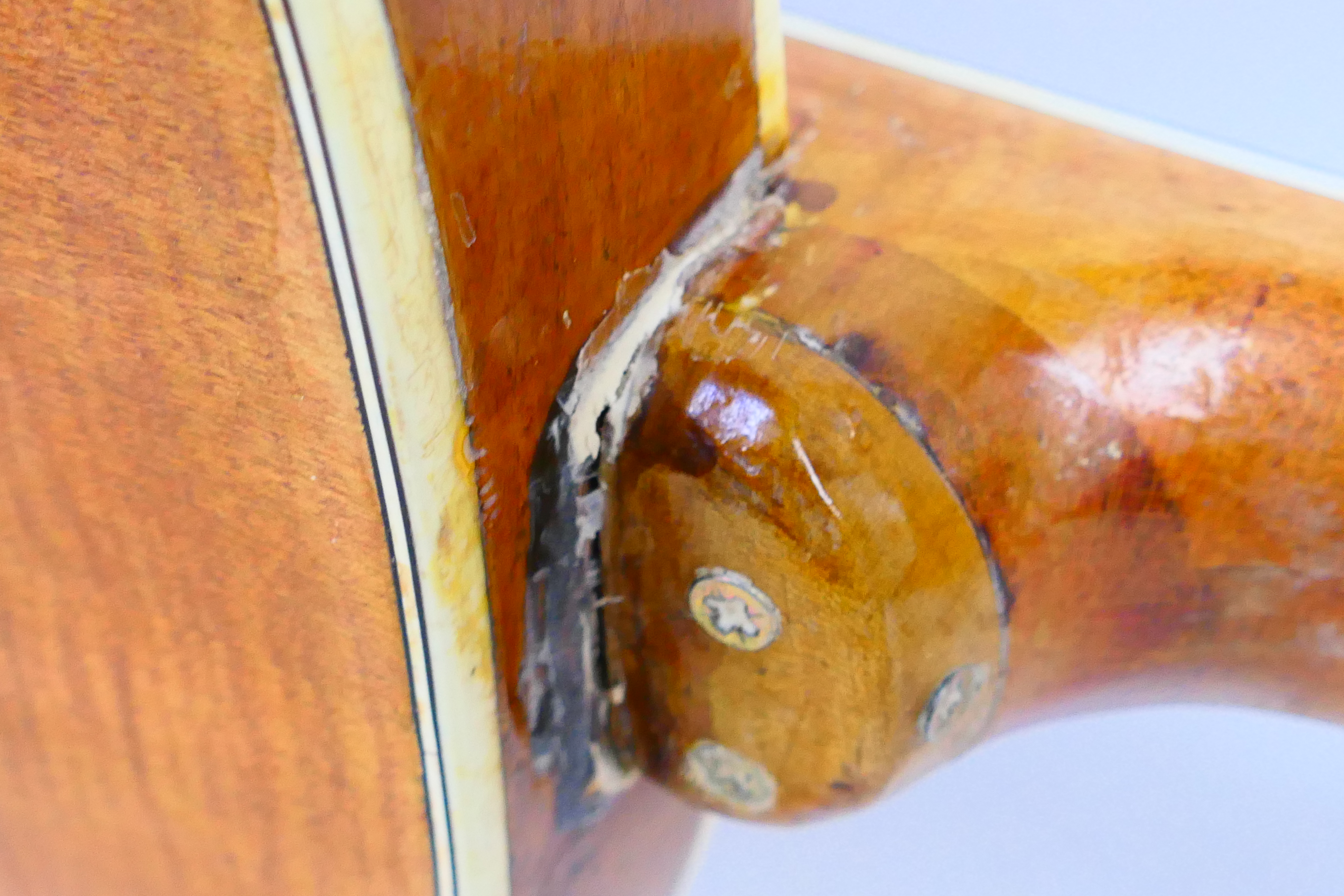 A vintage Hofner archtop Guitar, circa 1960s, with bound F holes, - Image 16 of 16