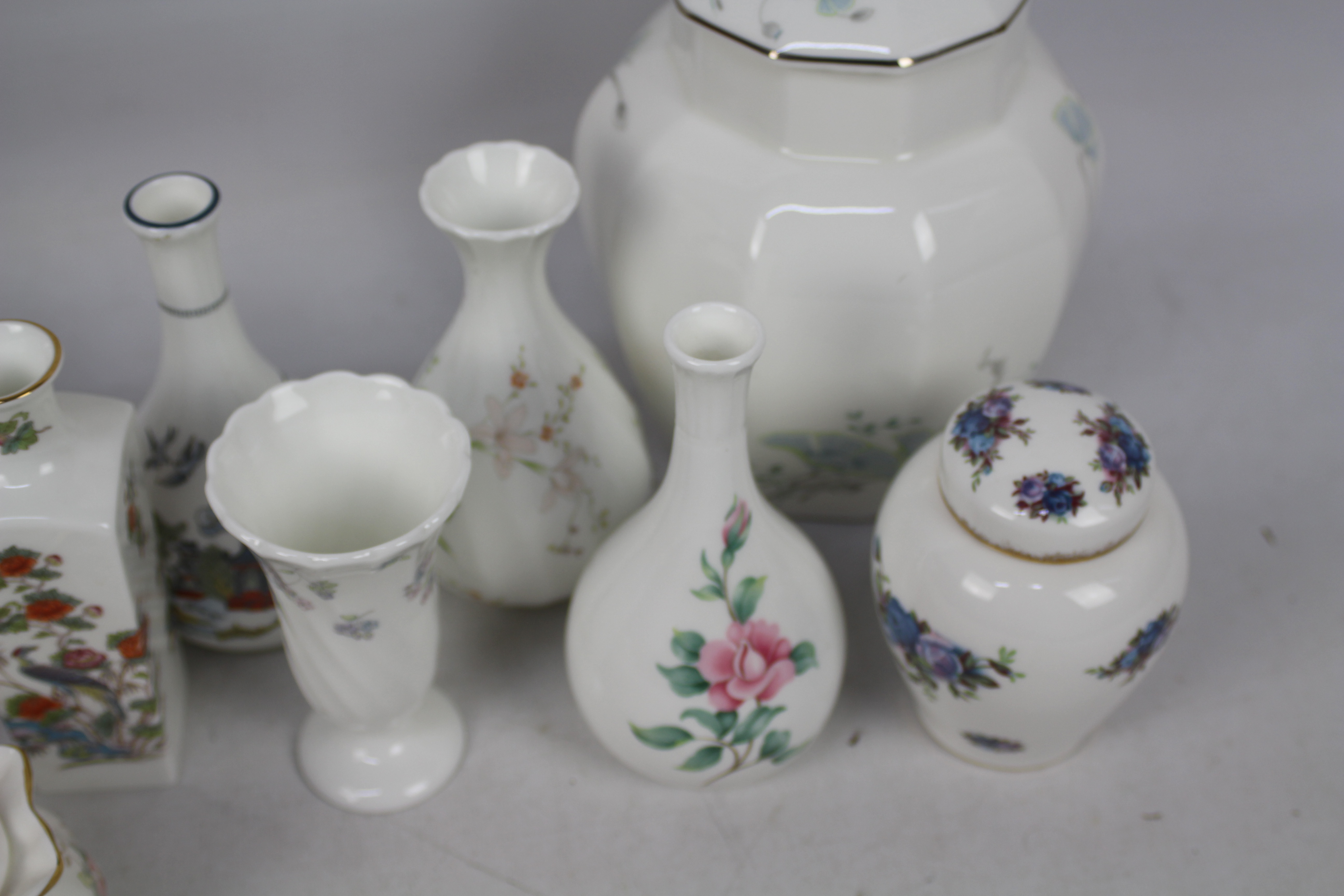 Lot to include four small Coalport lady figures, largest approximately 13 cm (h), various vases, - Image 3 of 4