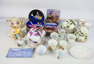 A mixed lot of ceramics to include Native American themed collector plates.
