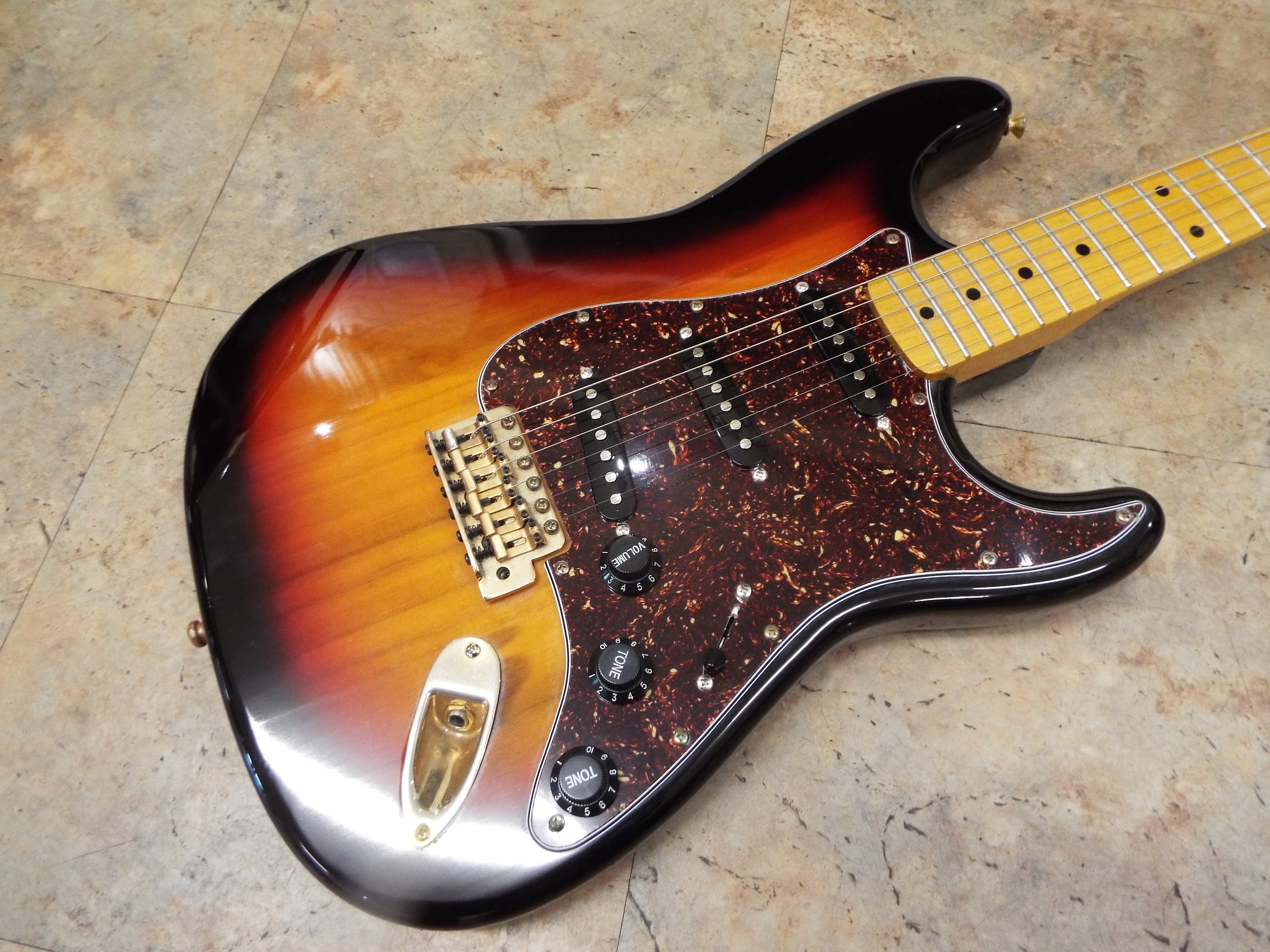 A Stratocaster shaped electric Guitar marked Fender with maple neck, - Image 2 of 8