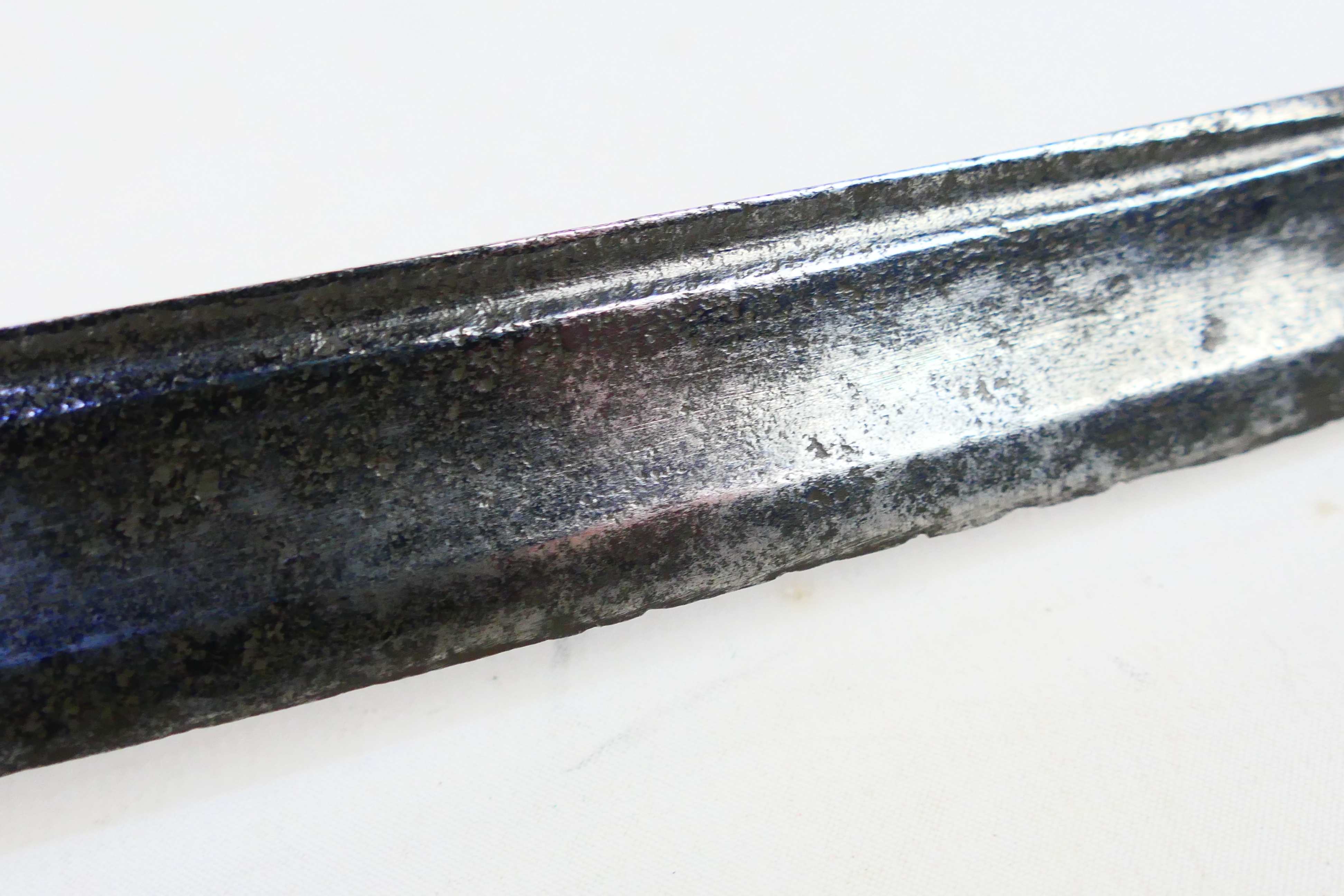 A short sword, believed late 18th century, 62 cm (l) blade, - Bild 8 aus 12