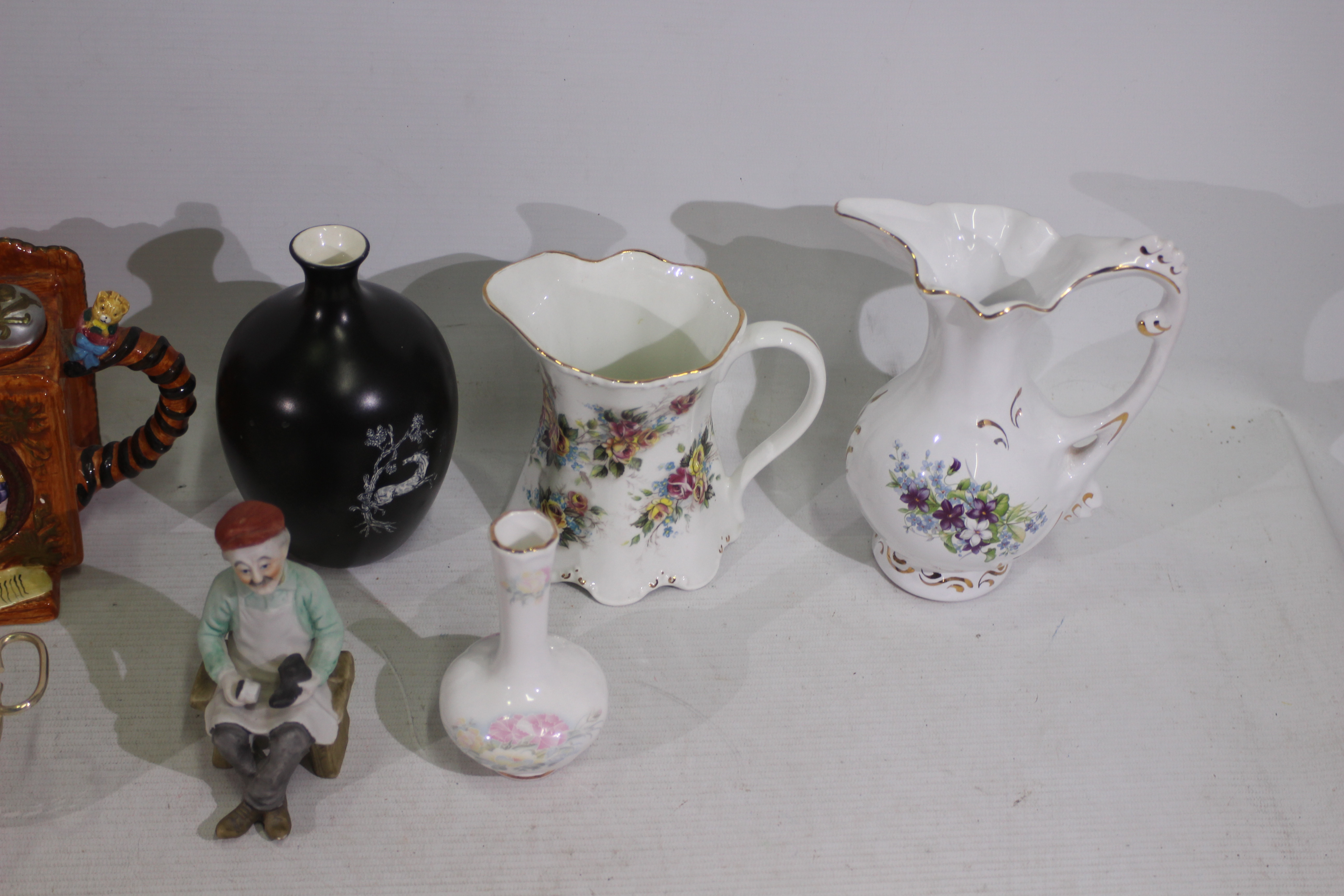 Crown Devon, Embosa Ware, Coopercraft, Pedder, Other - A collection of ceramics including vases, - Image 3 of 4