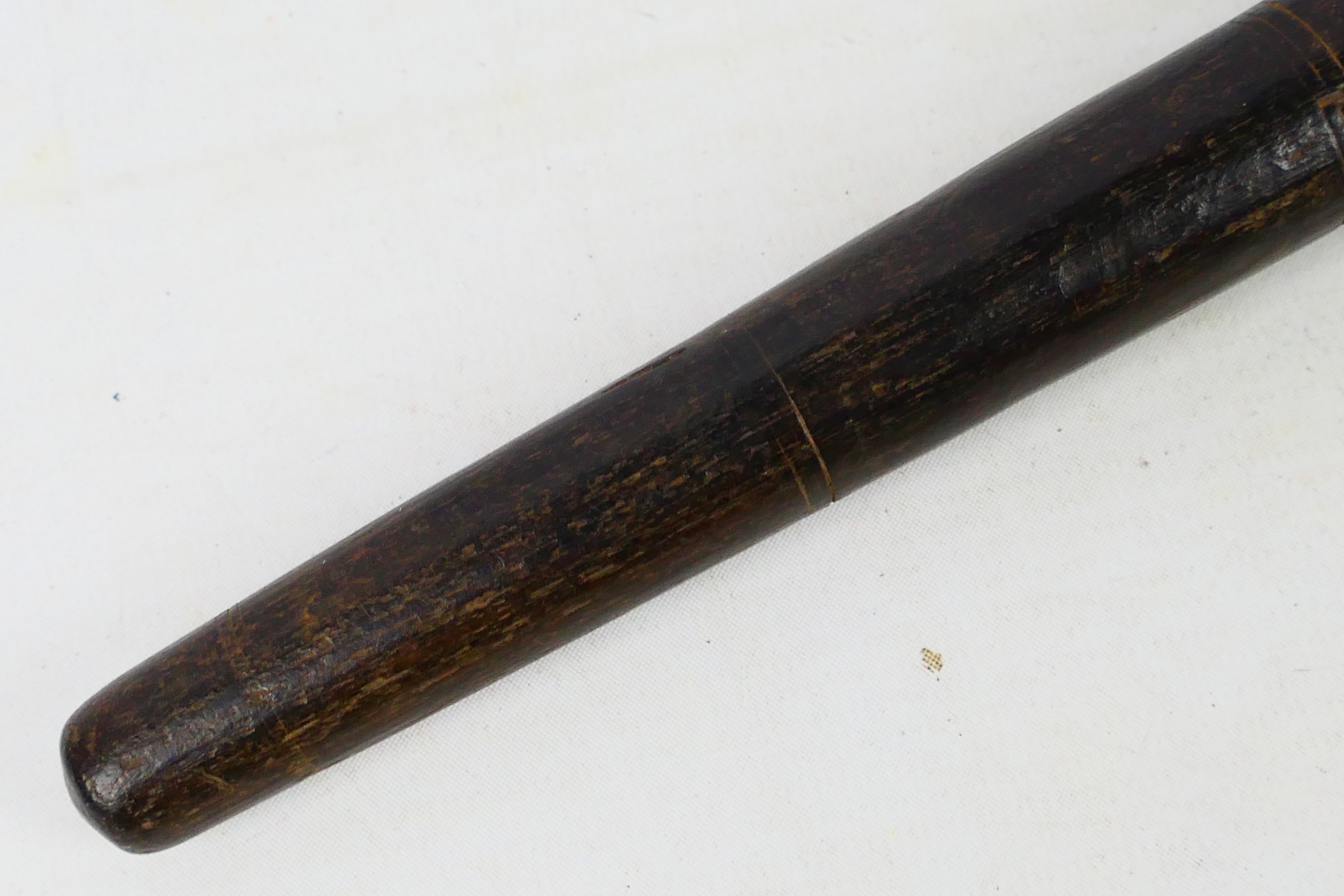 A 19th century turned wood truncheon, approximately 42 cm (l). - Image 4 of 9
