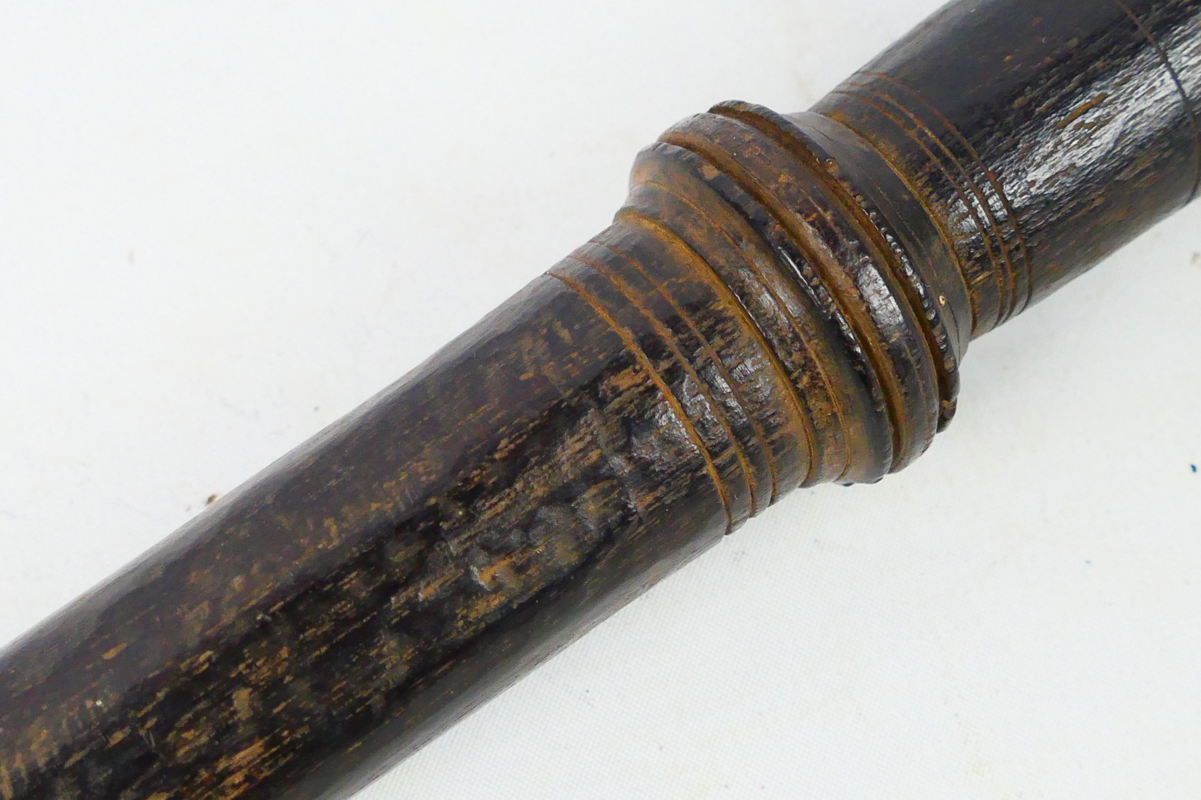 A 19th century turned wood truncheon, approximately 42 cm (l). - Image 3 of 9