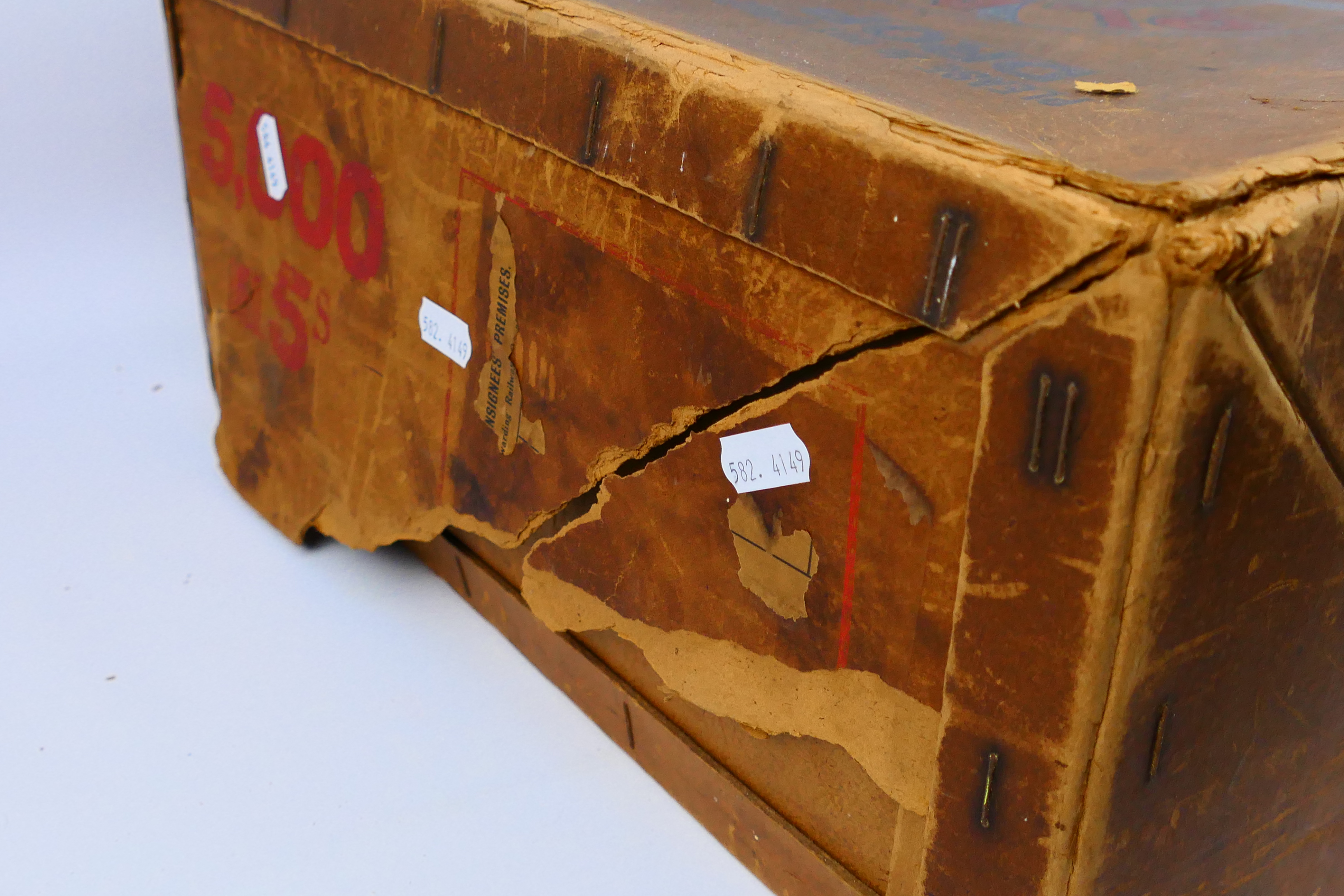 A large size vintage Players Navy cut cigarette retailers box, approximately 57 cm x 42 cm x 20 cm. - Image 4 of 6