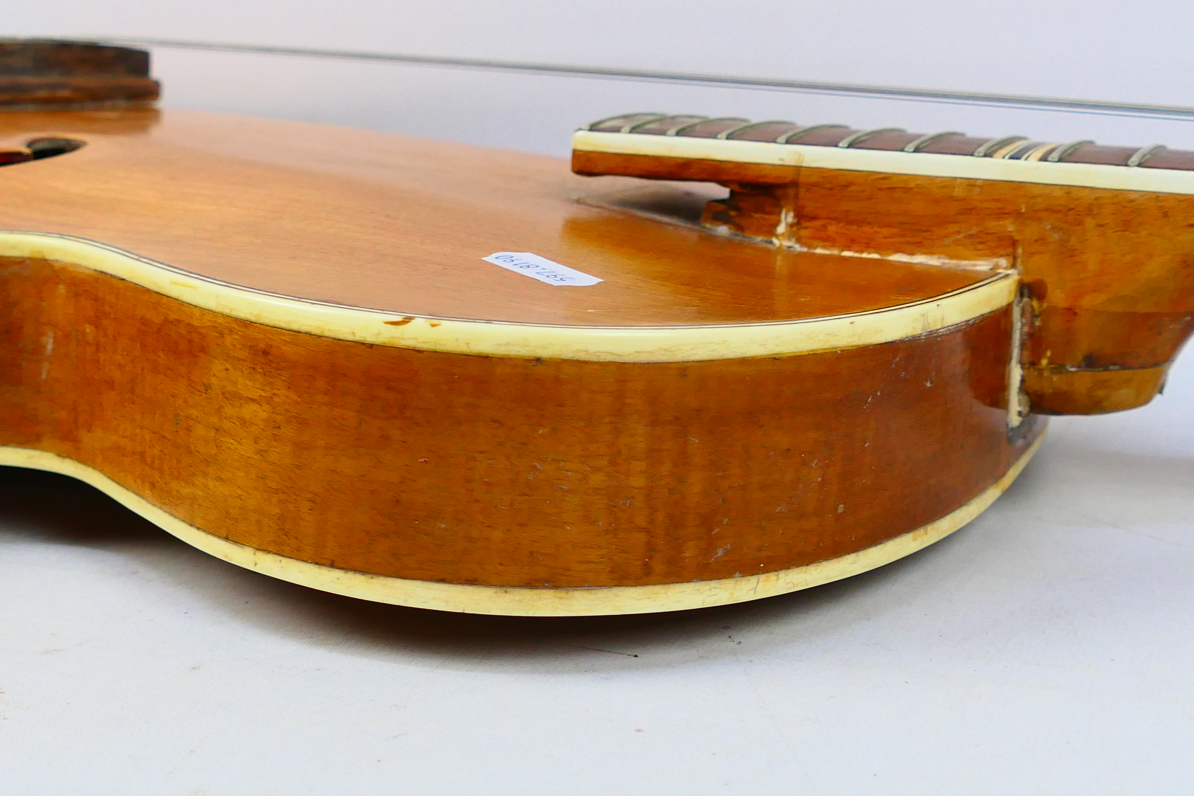 A vintage Hofner archtop Guitar, circa 1960s, with bound F holes, - Image 15 of 16
