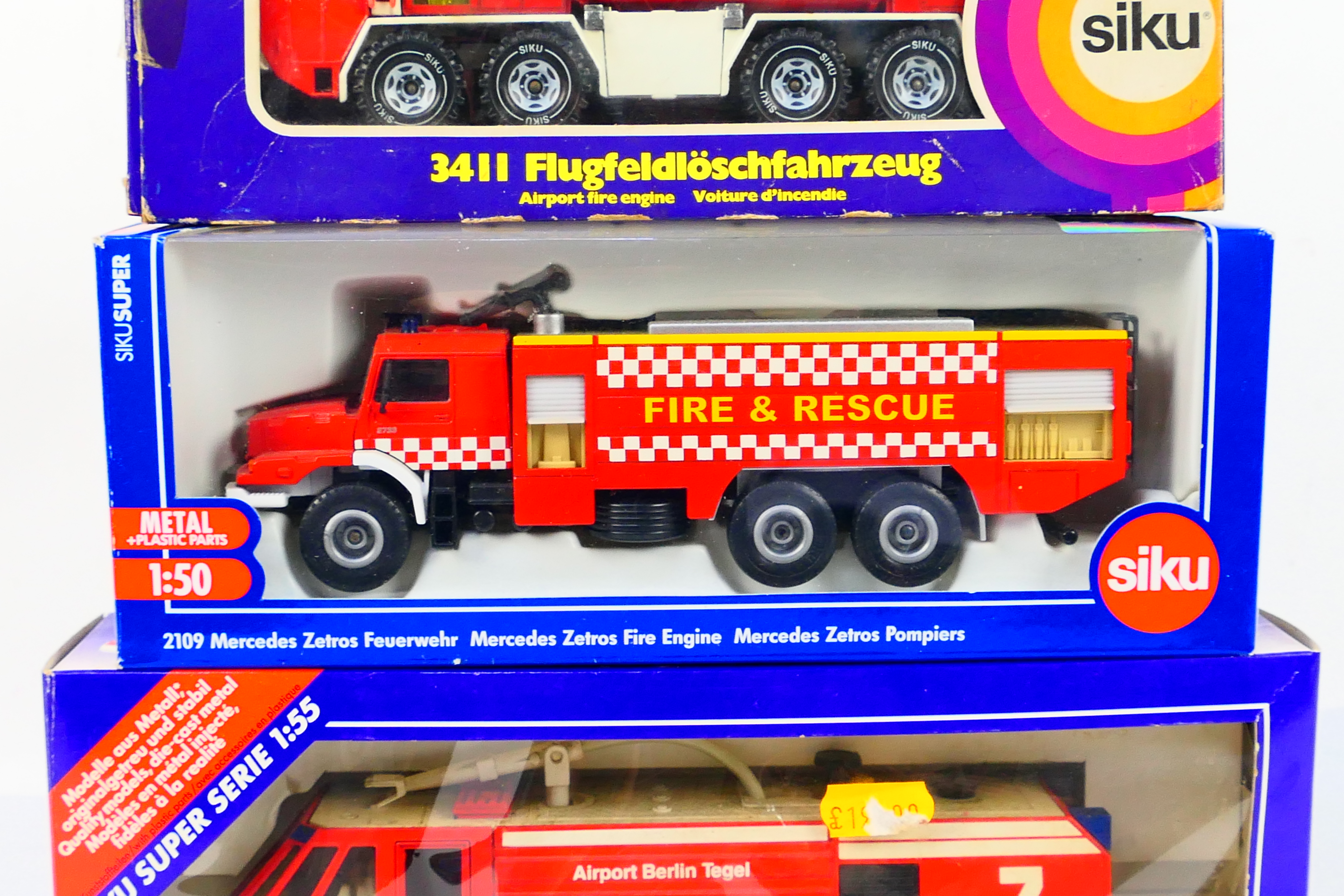 Siku - Three boxed diecast 1;50 scale fire appliances from Siku. - Image 3 of 4