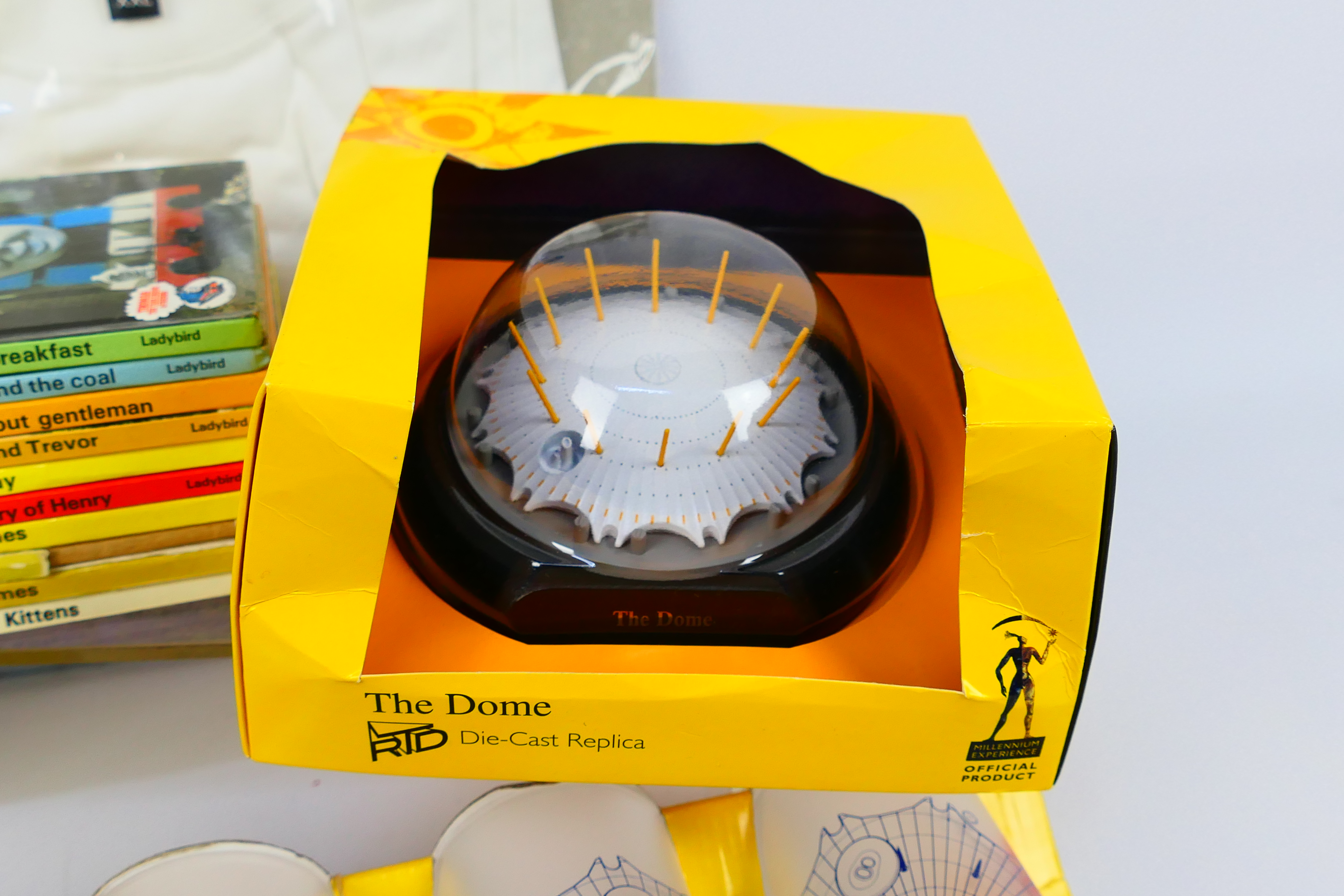 A quantity of Millennium Dome collectable items to include T Shirts, die-cast replica, - Image 4 of 5