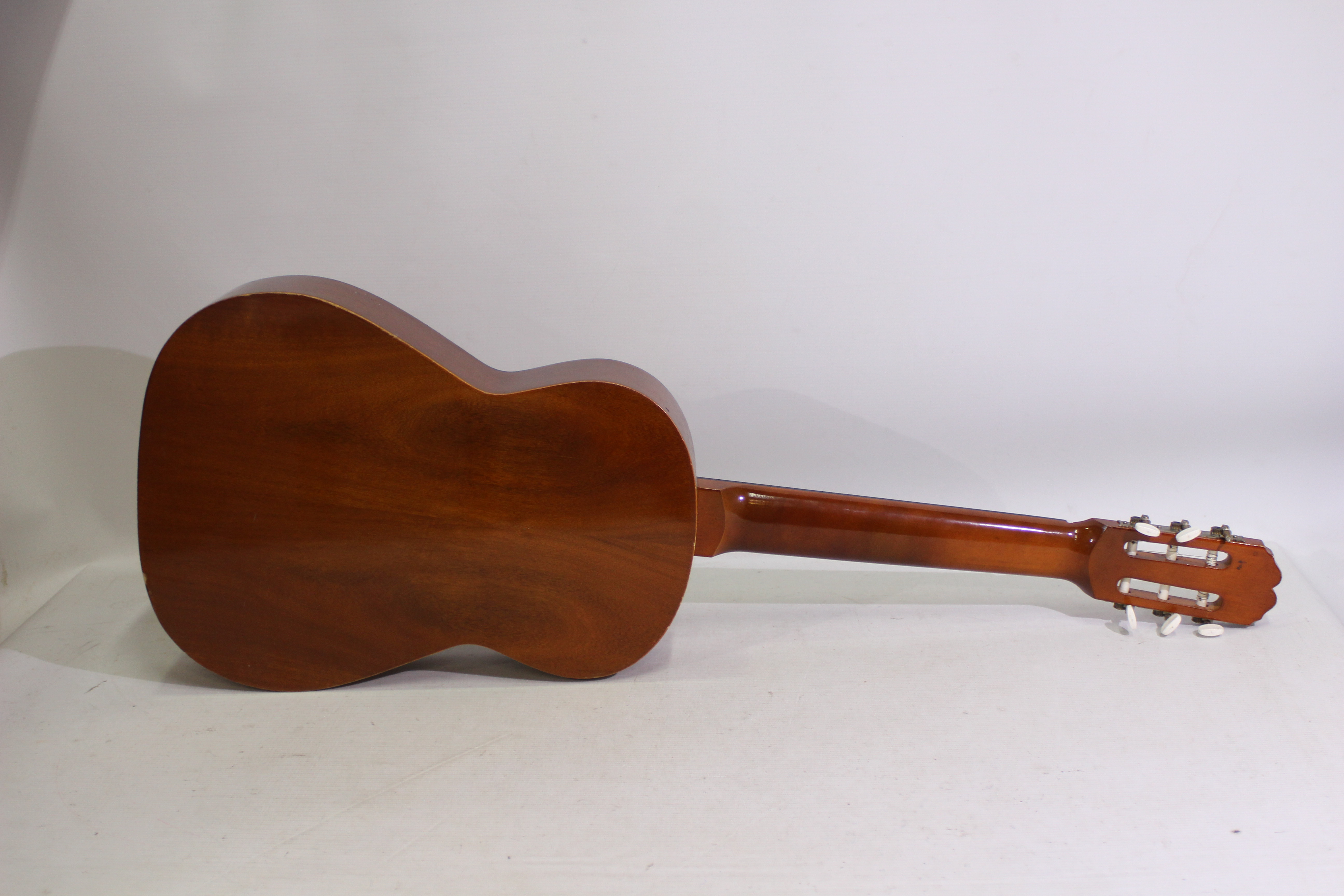 A BM Clasico Spanish made acoustic guitar. Appears in good condition. - Image 4 of 4