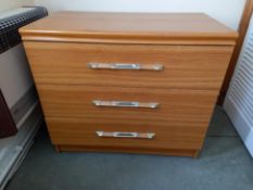 A chest of three drawers measuring approximately 68 cm x 76 cm x 40 cm.