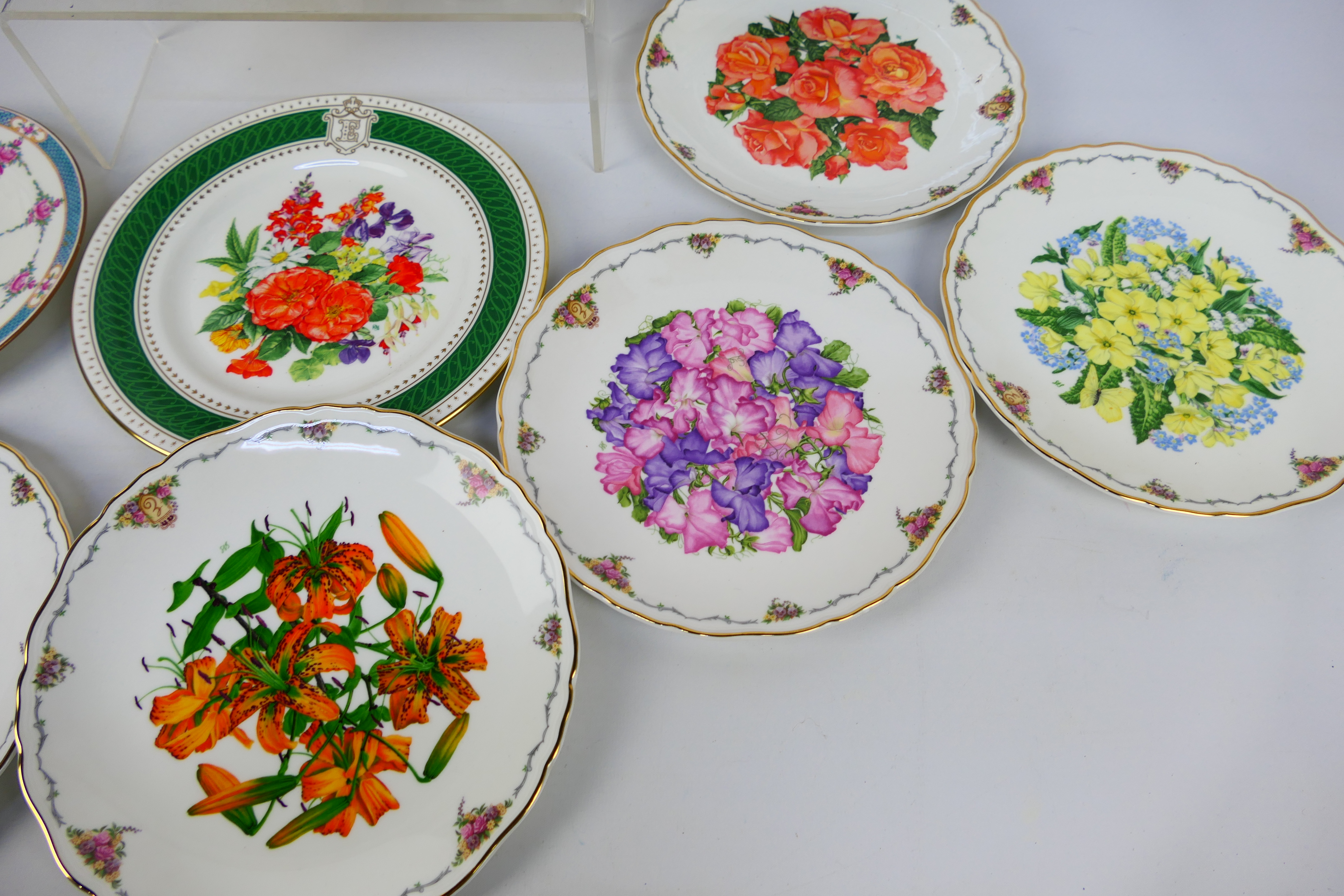 Six Royal Albert The Queen Mother's Favourite Flowers plates, with certificates, - Image 5 of 10