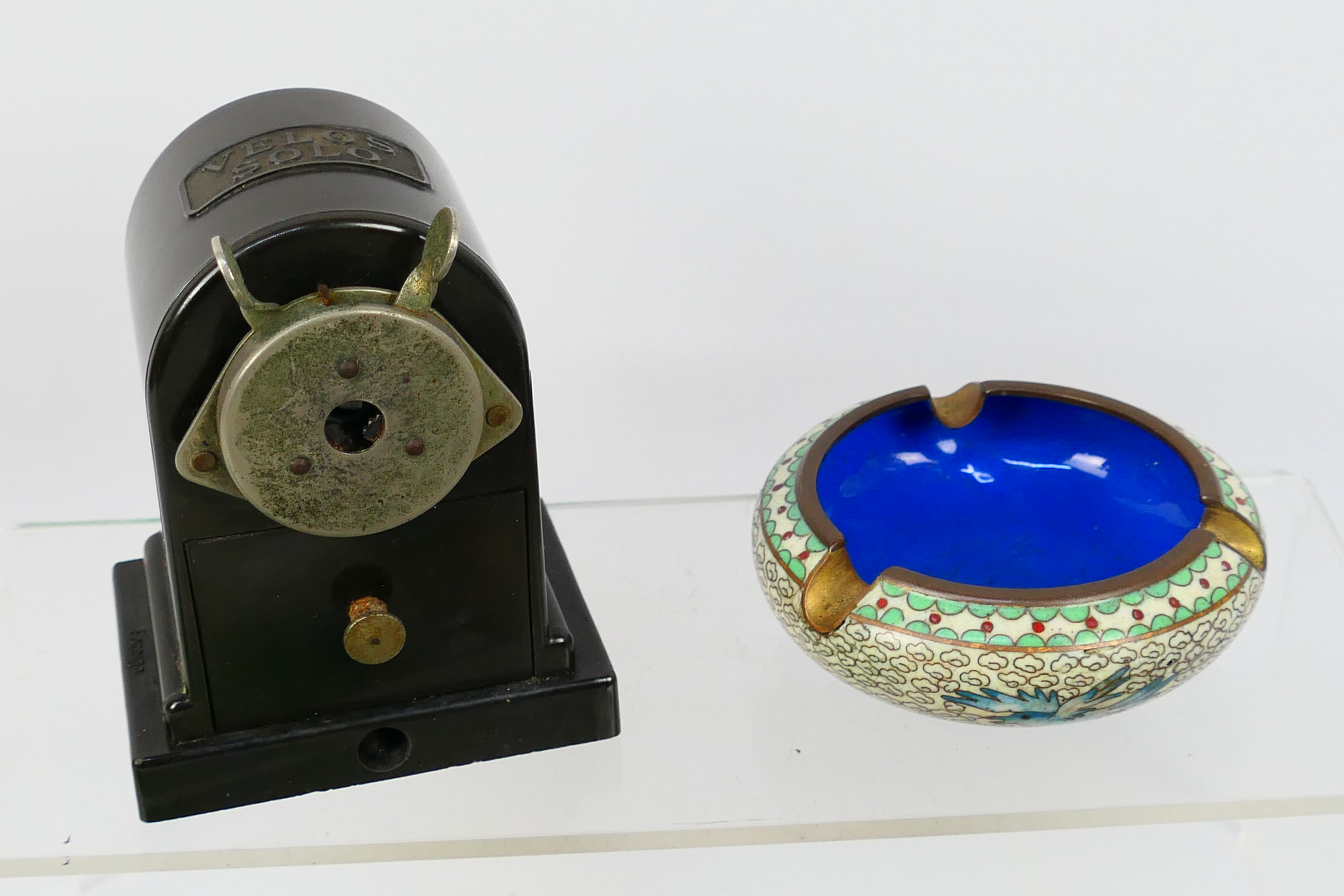 Lot to include a cloisonne ashtray, Asian metal bowl, - Image 2 of 10