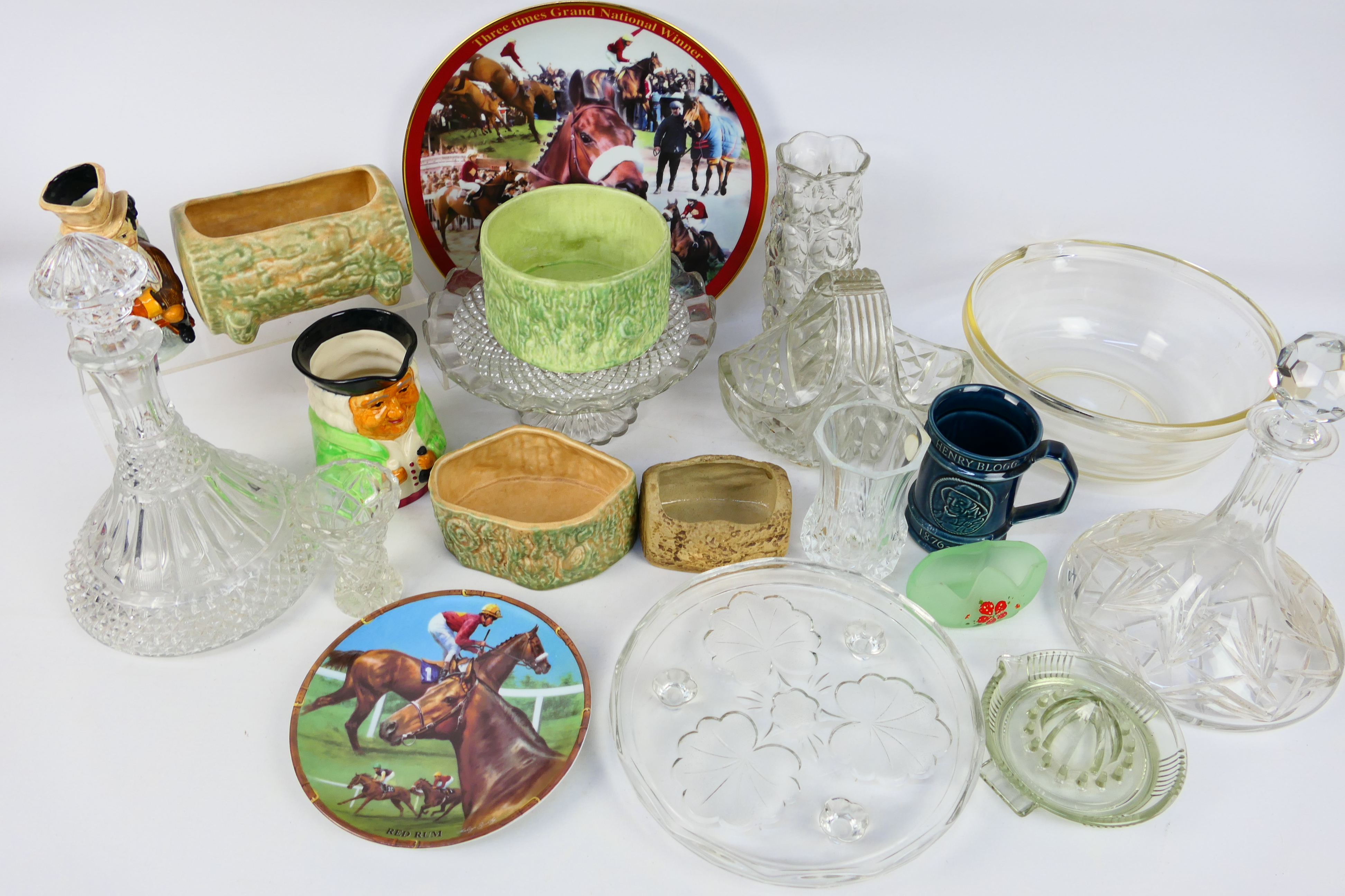 Ceramics and glassware to include Red Ru