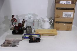 Mixed lot of glassware, ceramics, resin figures, coasters, and similar.