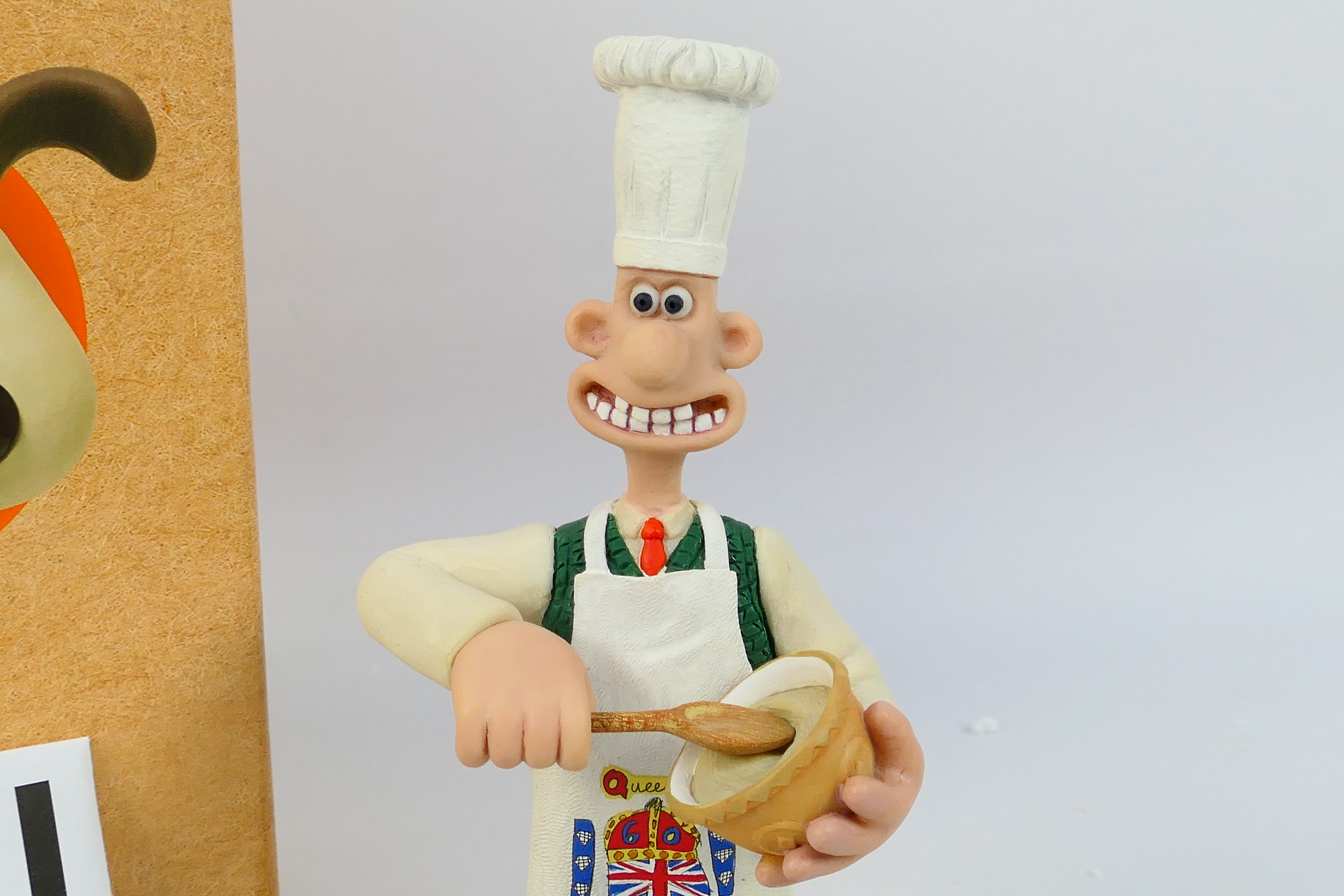 Robert Harrop - Wallace and Gromit - A Limited Edition Robert Harrop resin figure of Wallace - Image 3 of 7