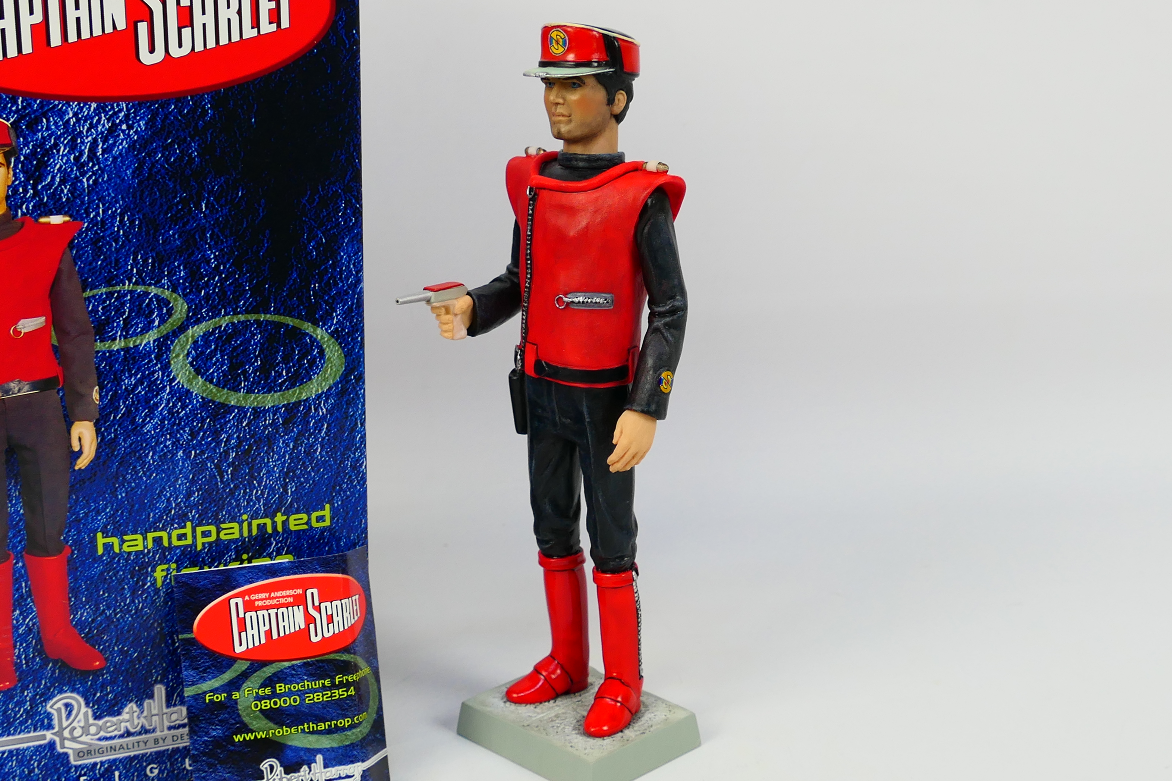 Robert Harrop - Captain Scarlet - A Robert Harrop resin figurine of Captain Scarlet(SCF01). - Image 4 of 7