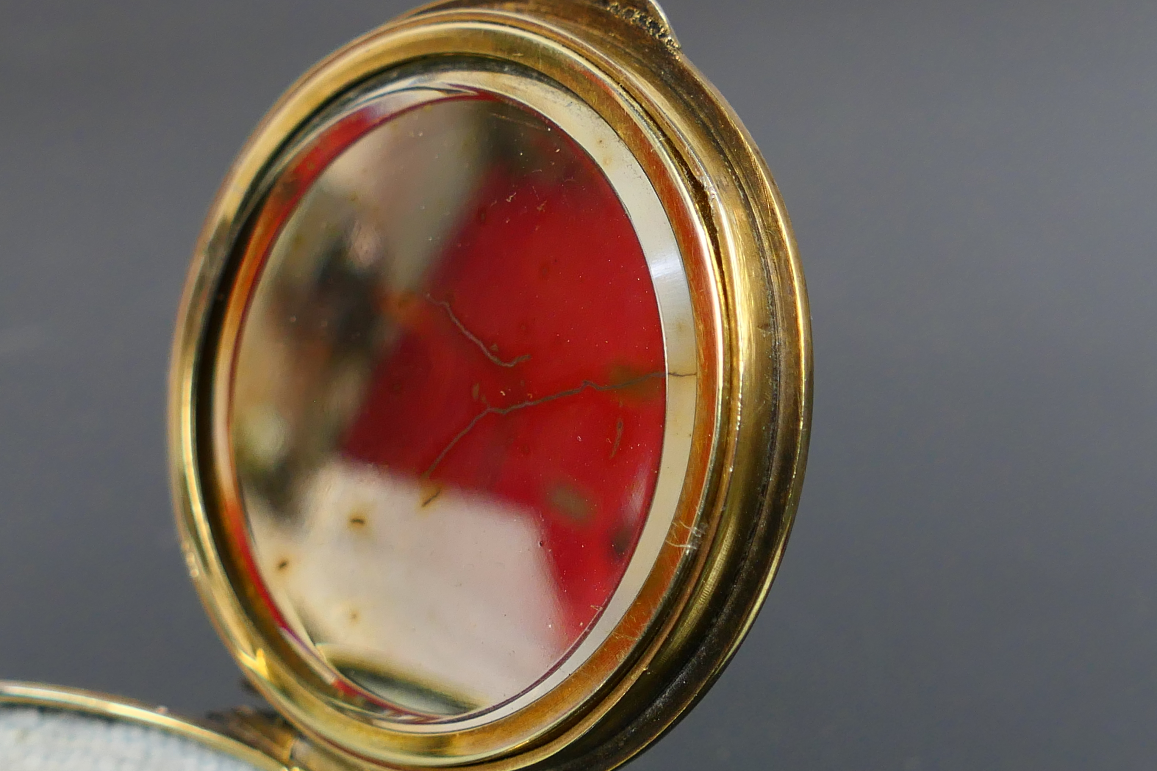 A French guilloche enamel silver powder compact circa 1910. - Image 8 of 10