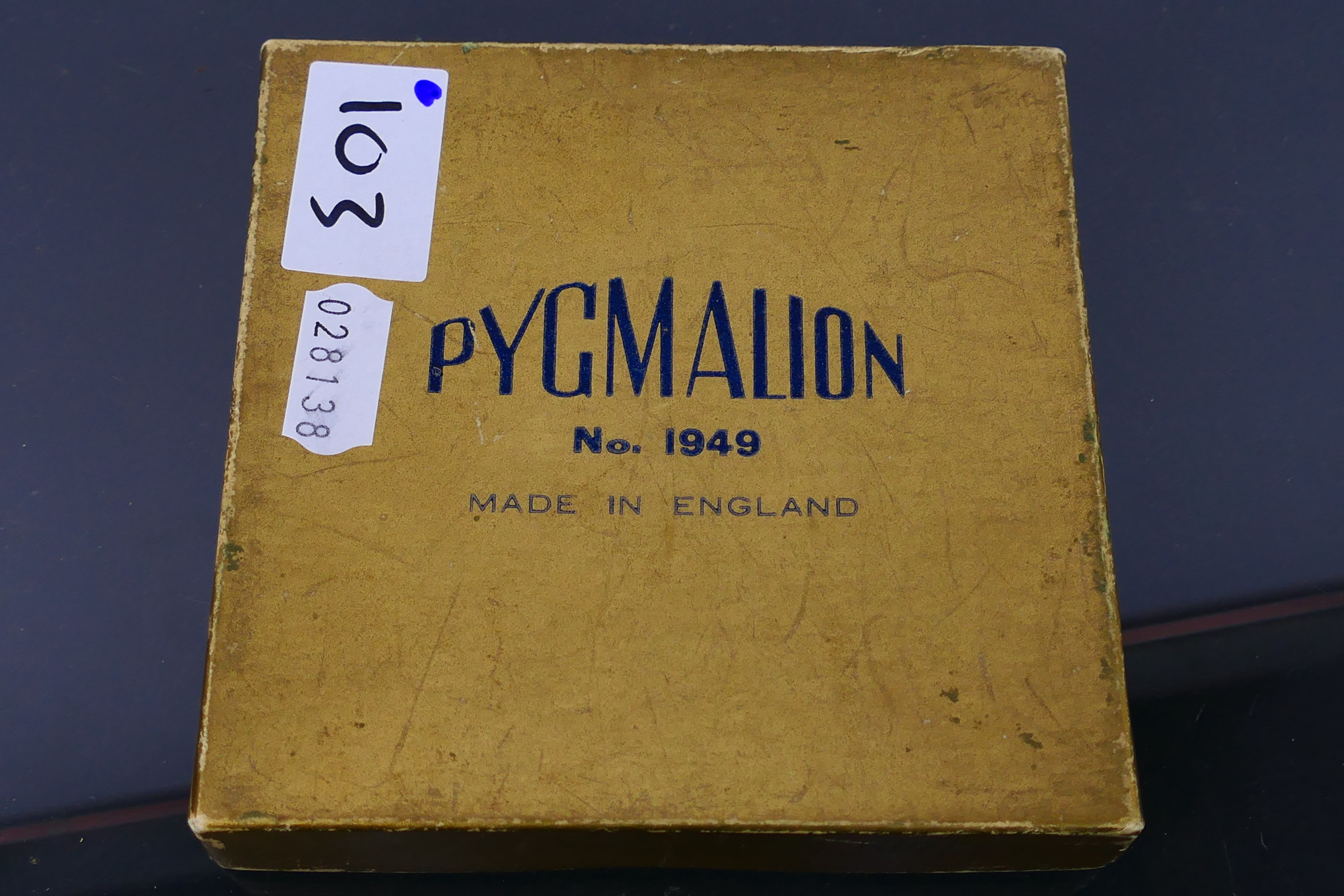 A boxed vintage Pygmalion 1949 gilt metal and enamel powder compact. Made in England. - Image 8 of 8