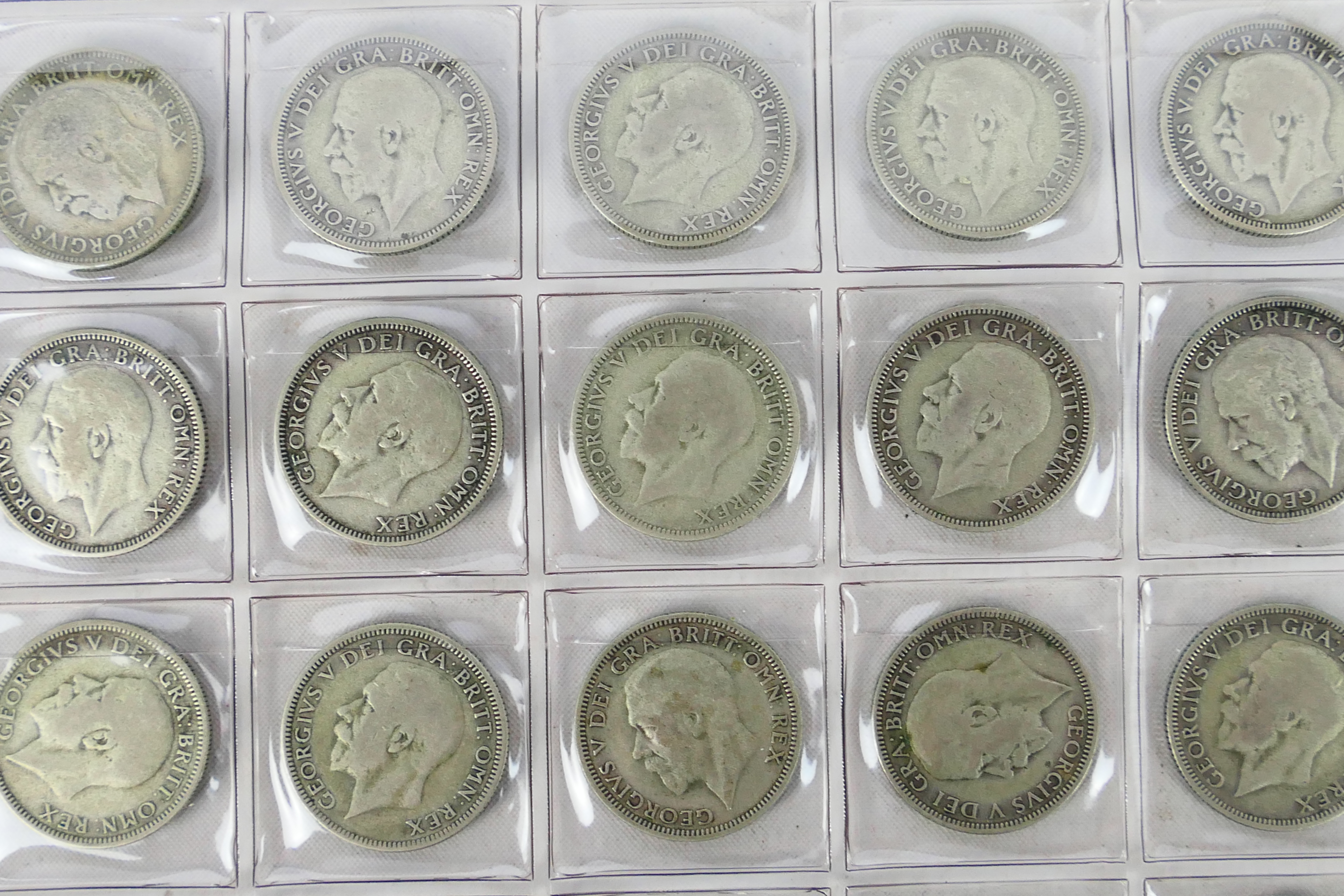 A collection of silver One Shilling coins (500 fineness), approximately 540 grams. - Bild 7 aus 13
