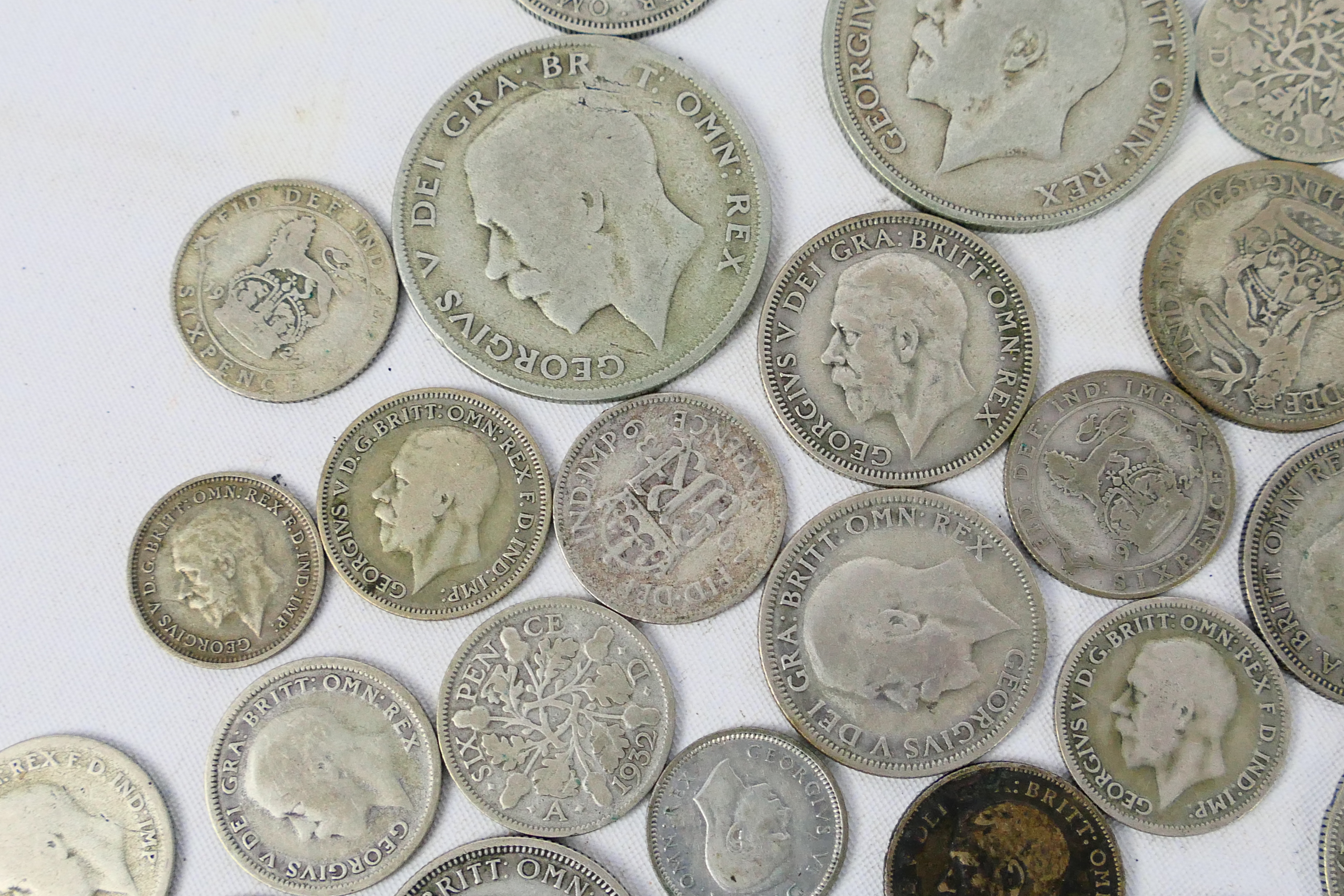 A collection of silver content coins (500 fineness), George V and later, approximately 358 grams. - Bild 7 aus 11