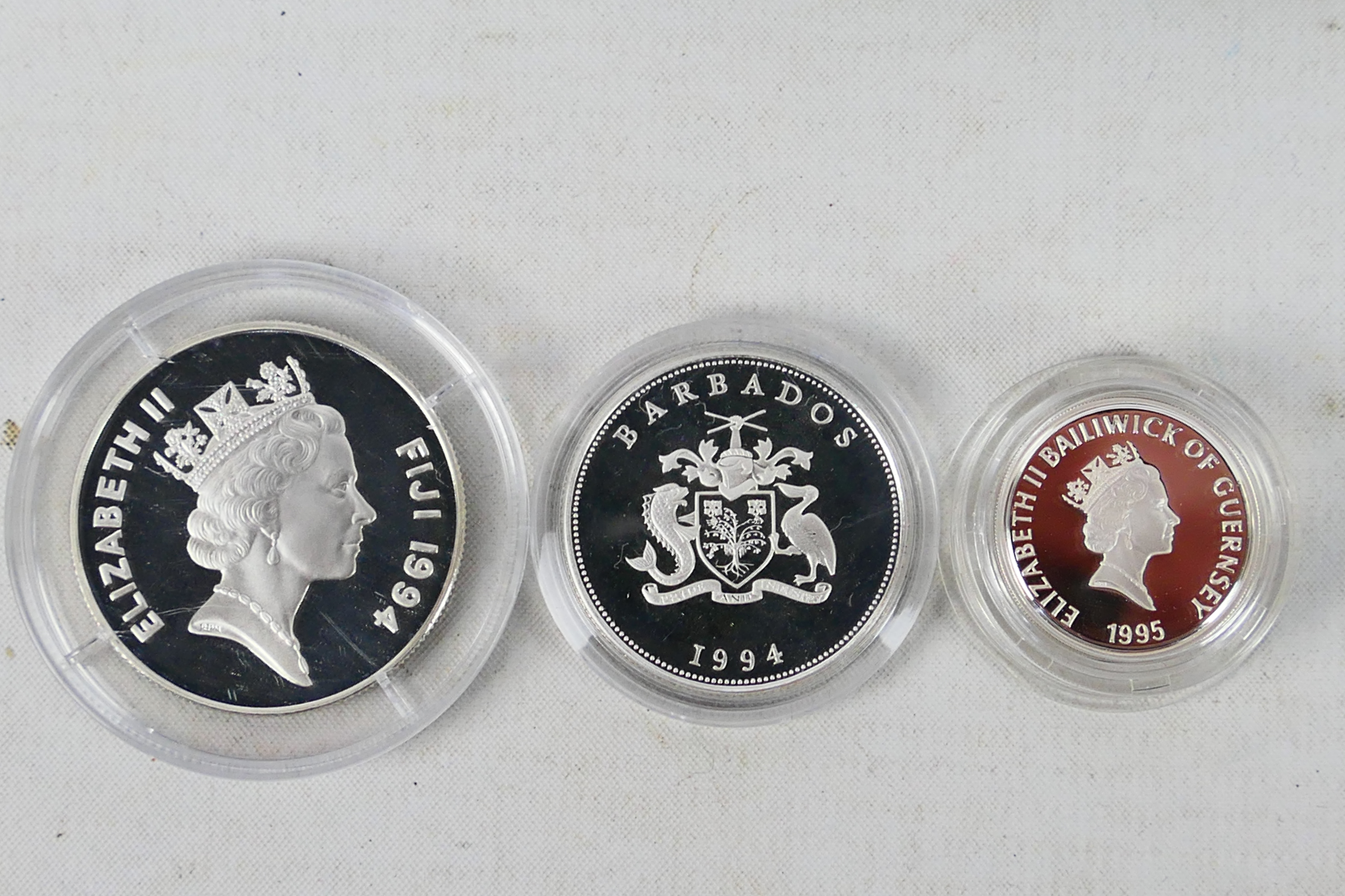 A Royal Mint 1995 silver proof £2 coin, - Image 6 of 6