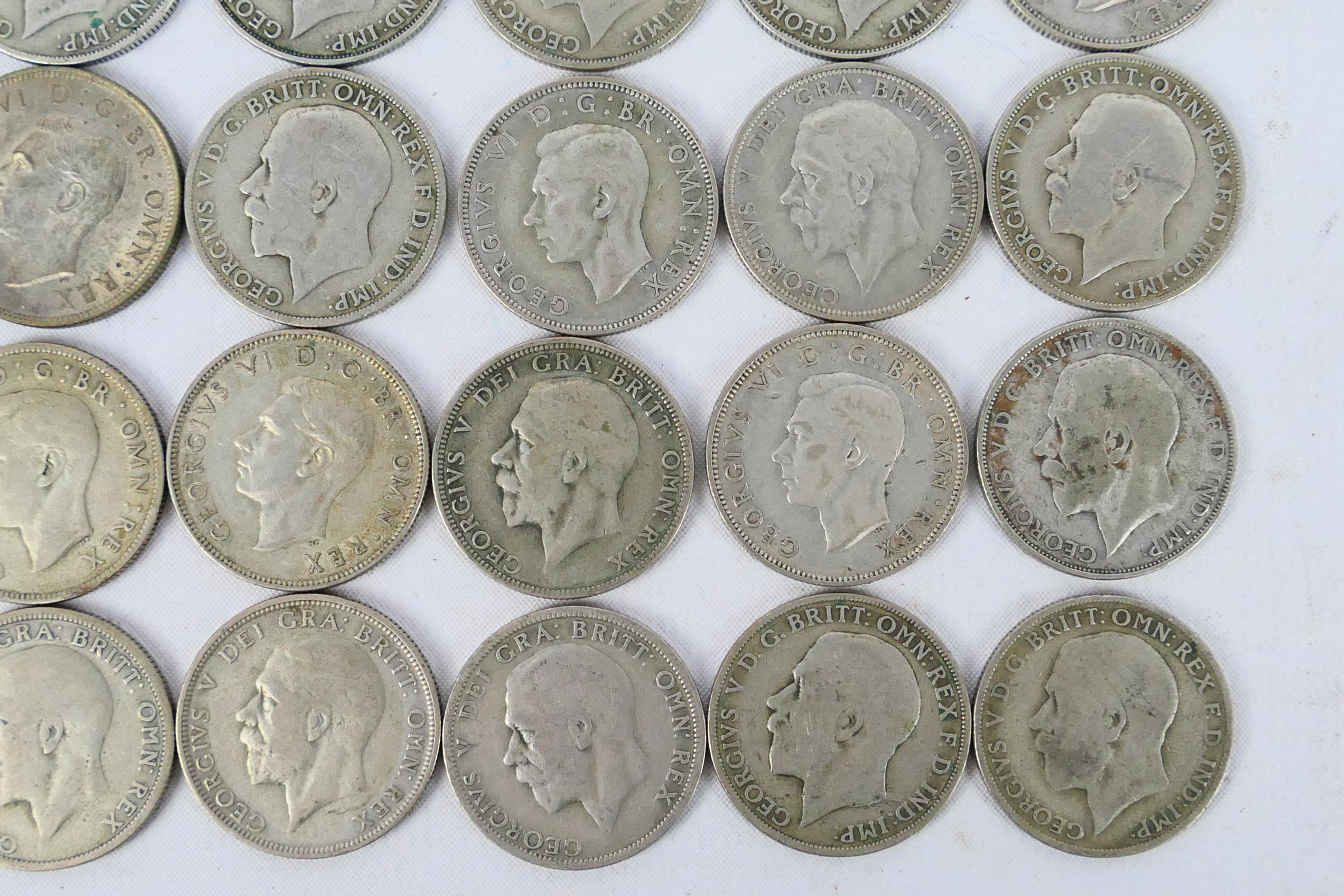 A collection of silver content One Florin and Two Shilling coins (500 fineness), George V and later, - Bild 3 aus 12