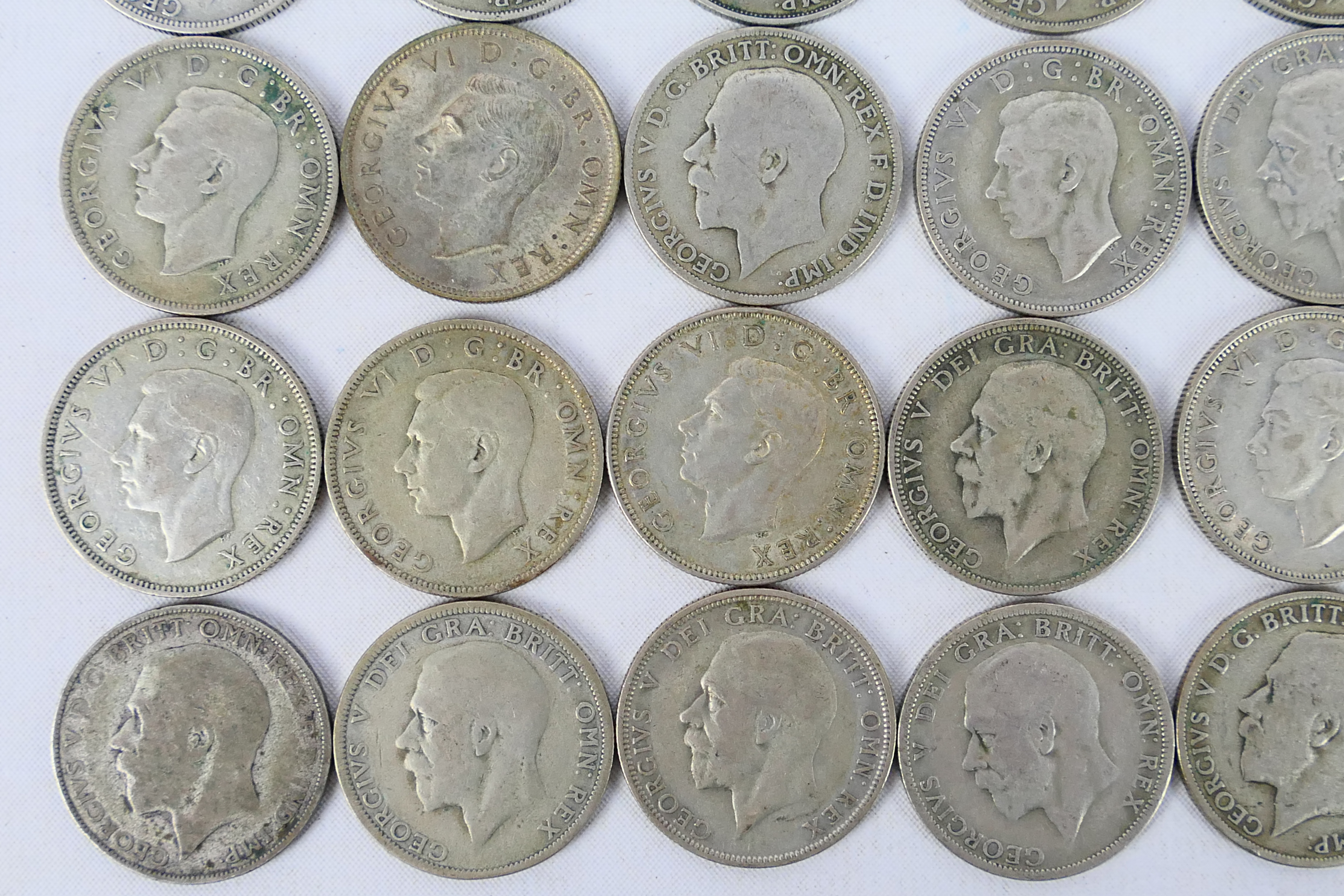 A collection of silver content One Florin and Two Shilling coins (500 fineness), George V and later, - Bild 2 aus 12