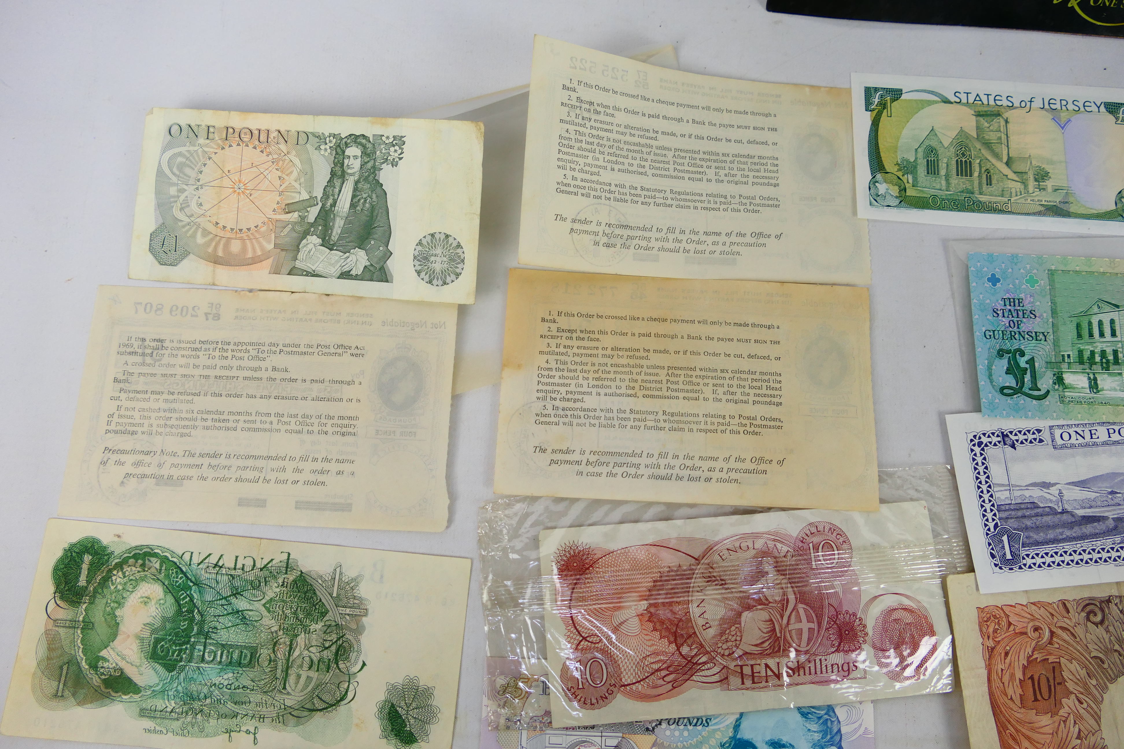 A collection of Bank Of England notes to - Bild 11 aus 12