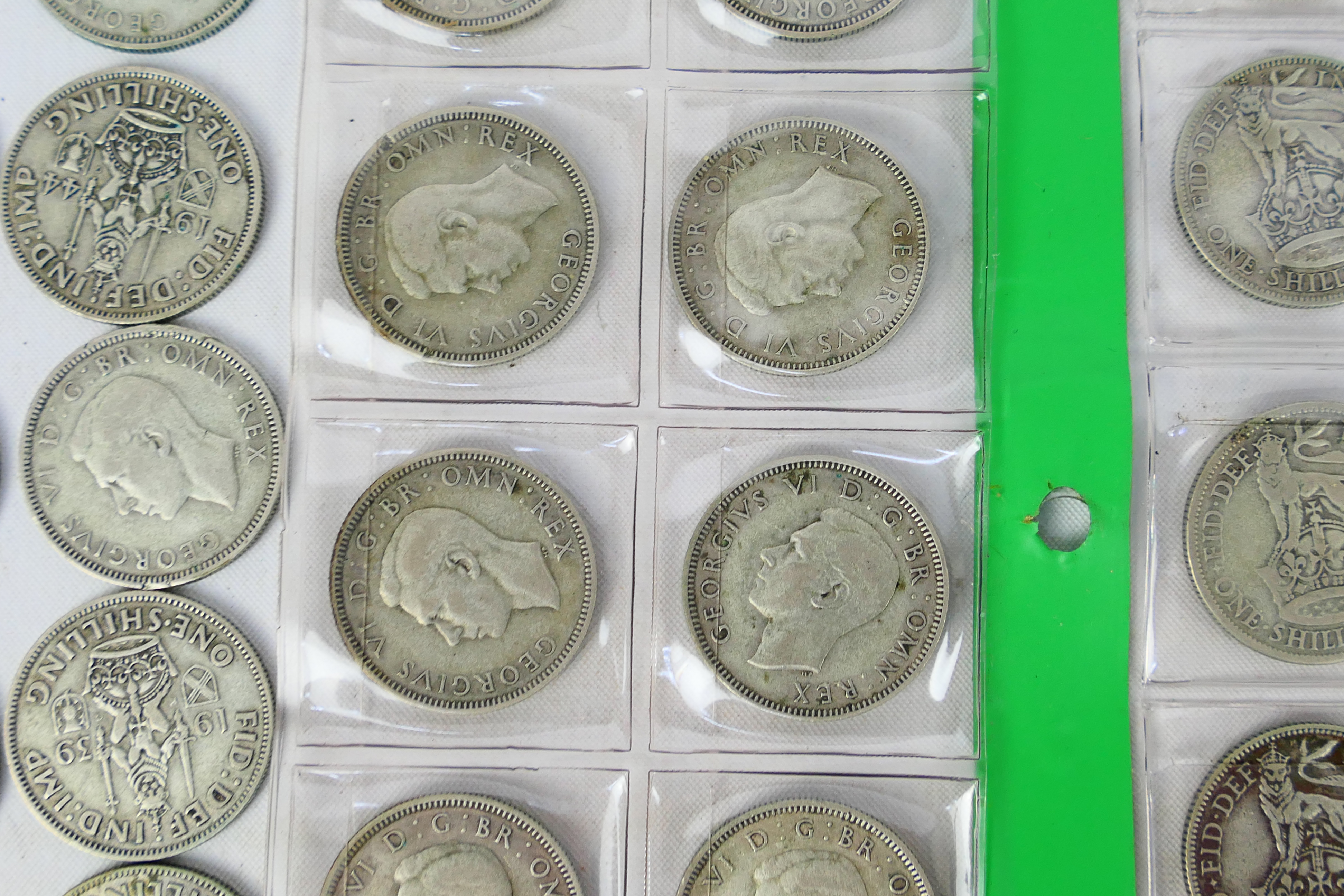 A collection of silver One Shilling coins (500 fineness), approximately 540 grams. - Bild 13 aus 13