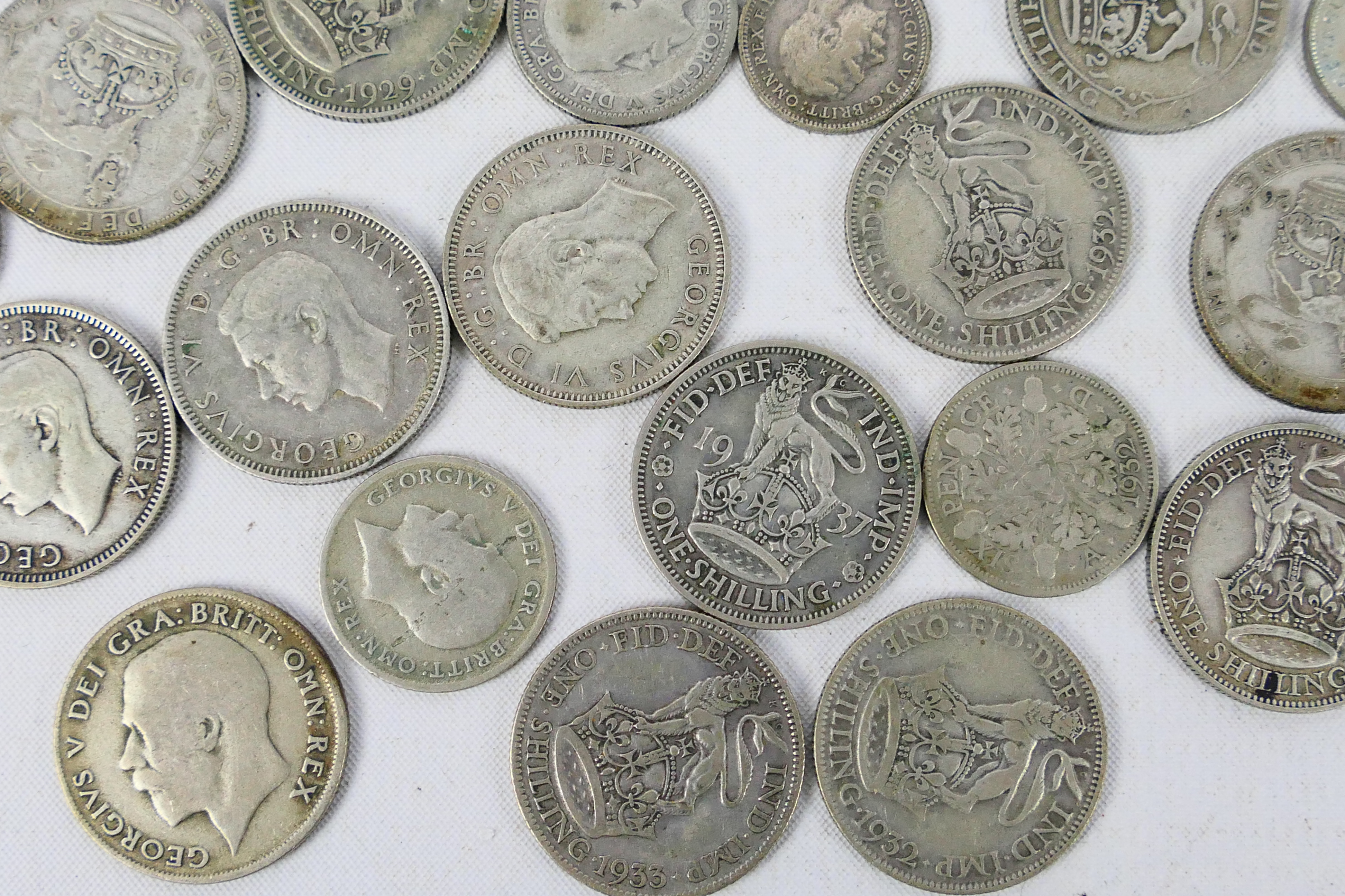 A collection of silver content coins (500 fineness), George V and later, approximately 358 grams. - Bild 10 aus 11