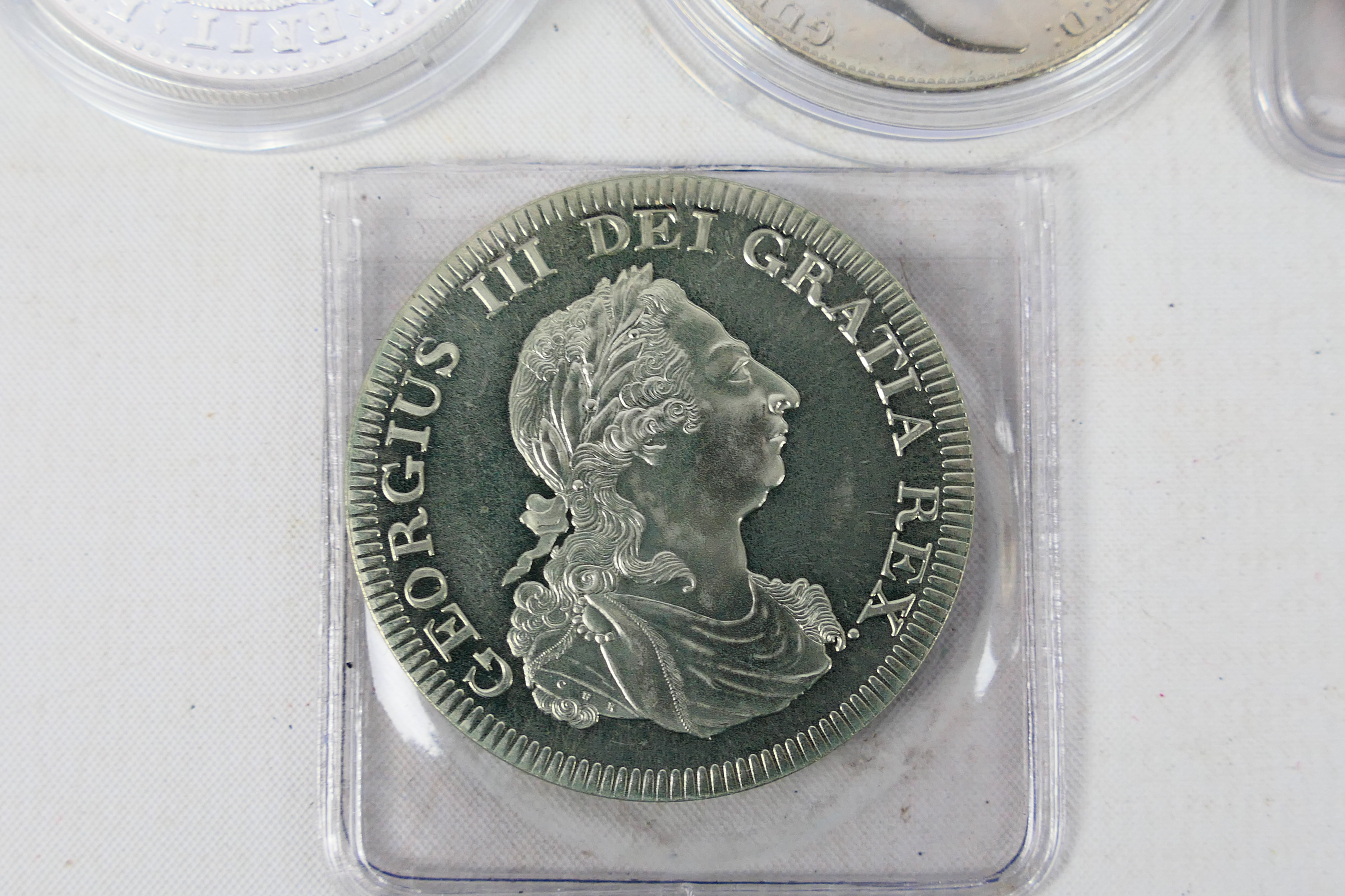 A collection of fantasy coins to include - Image 4 of 8