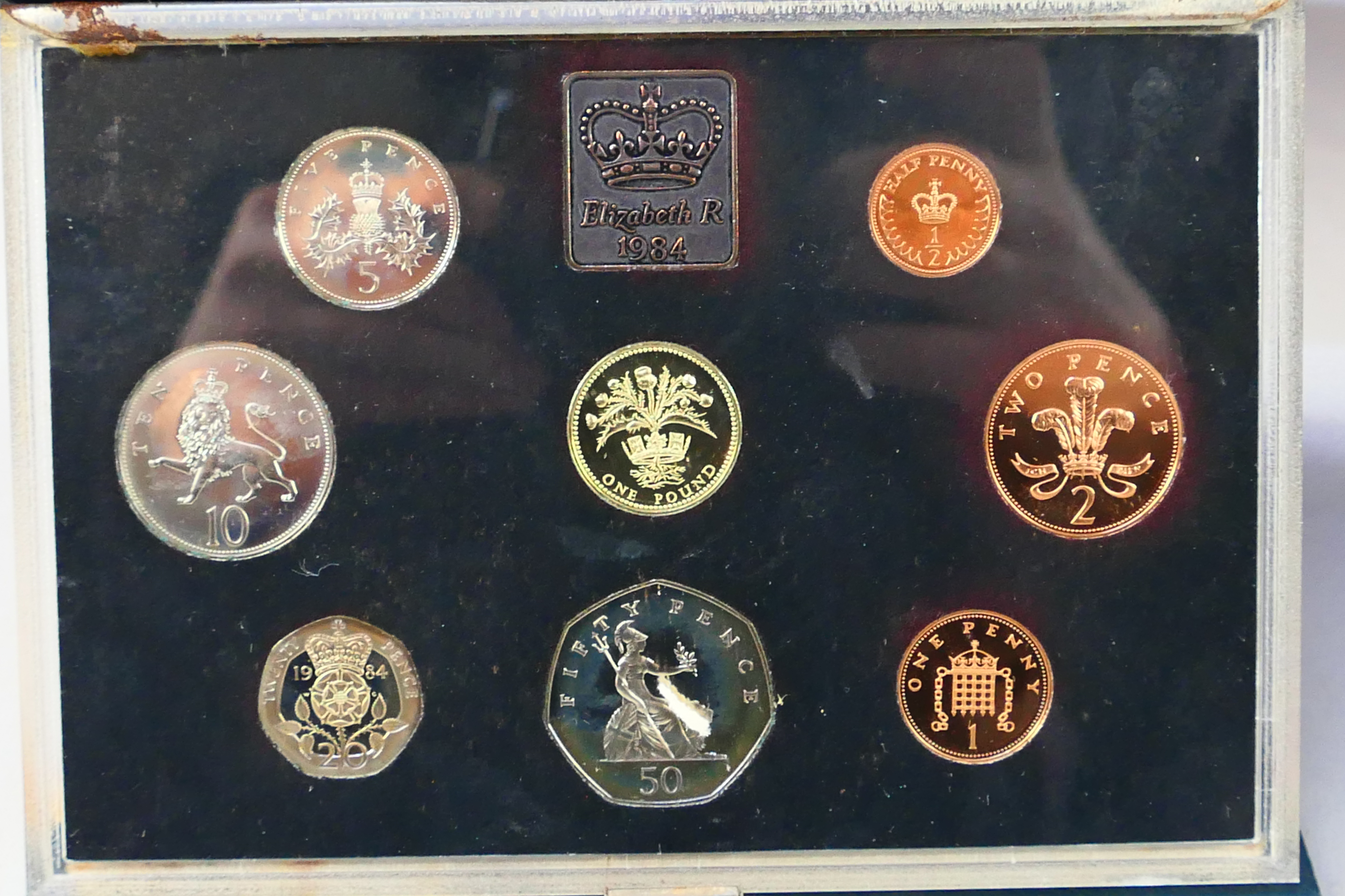 Five Royal Mint Proof Coin Collection se - Bild 2 aus 7
