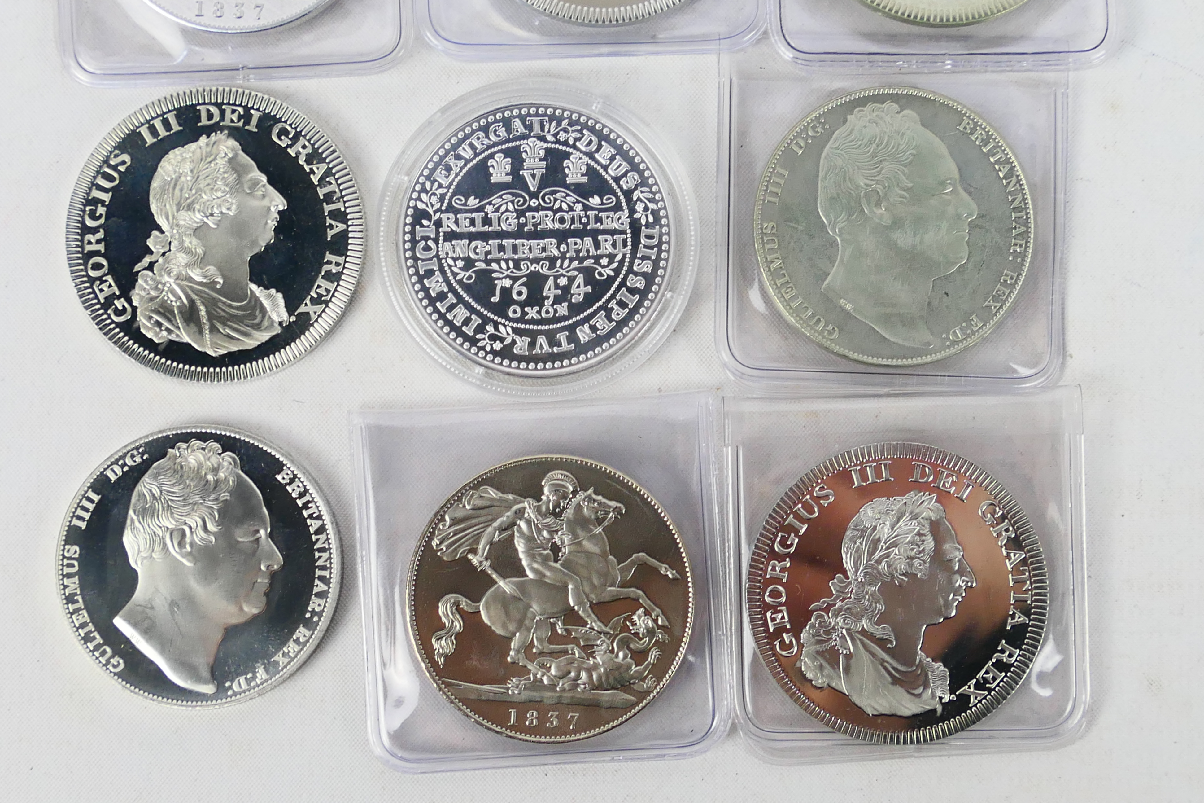 A collection of fantasy coins to include - Image 7 of 8
