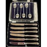 Cased set of six silver coffee spoons, Sheffield 1922, and cased silver handled tea knives (2).