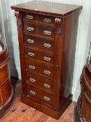 Late Victorian mahogany Wellington chest of seven graduated drawers, 103cm by 49cm by 34.5cm.