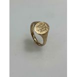 9 carat gold signet ring, size P.