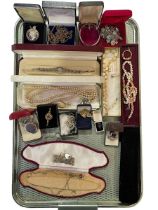 Collection of silver and other costume jewellery.