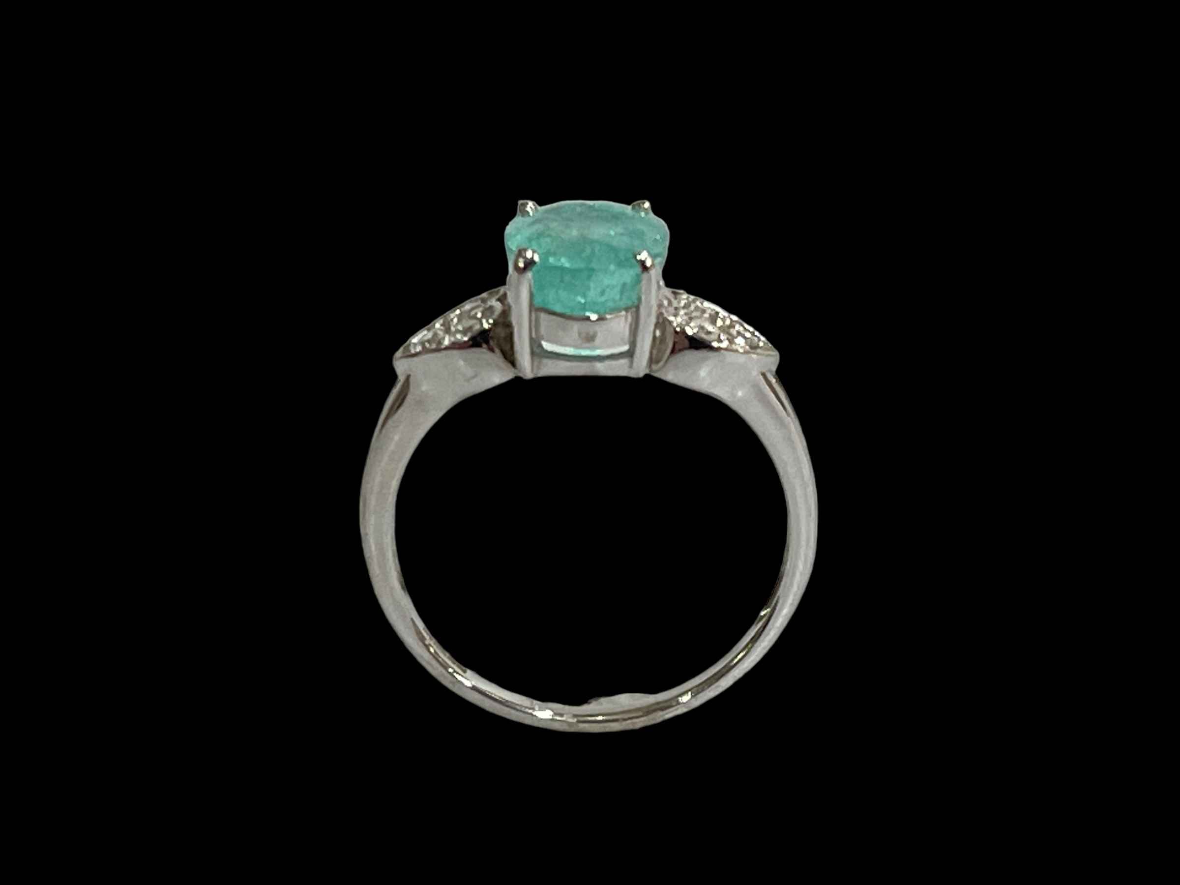 18 carat white gold, Pariba Tourmaline and Diamond ring, size N. - Image 2 of 2