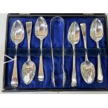 Six silver Old English pattern teaspoons with silver tongs in case.