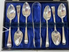 Six silver Old English pattern teaspoons with silver tongs in case.