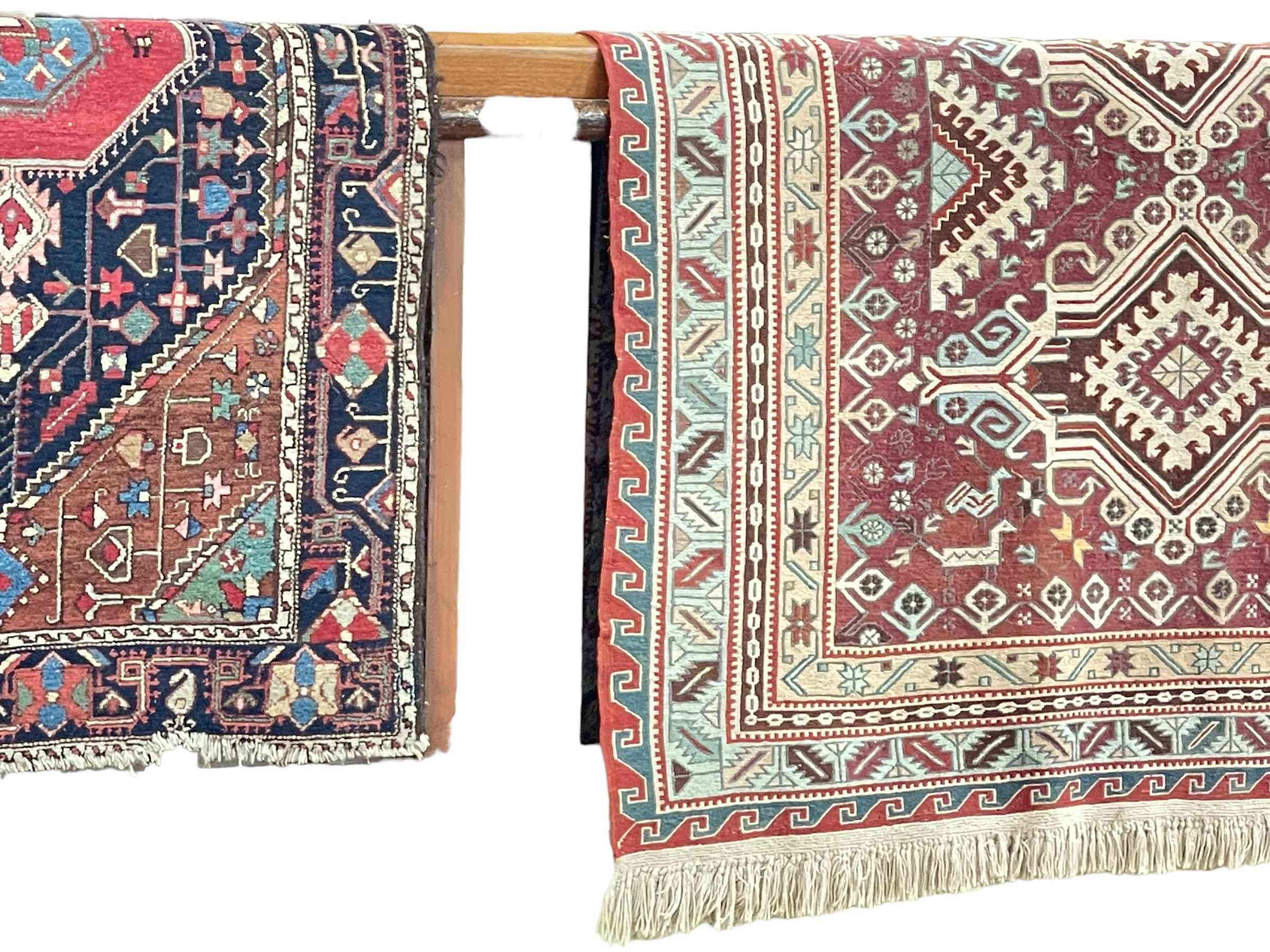 Eastern design wool carpet 2.50 by 1.63 and Persian design rug 1.70 by 1.10 (2). - Image 2 of 2