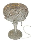 Good cut glass table lamp with bowl shade, 41cm.
