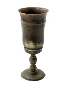 Horn goblet, 22cm.