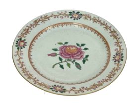 Antique Chinese Famille Rose porcelain plate, 23cm diameter.