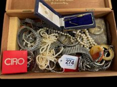 Box of jewellery including pearls and silver.
