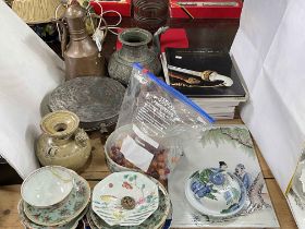 Oriental plaque and china, metalwares, beads and catalogues.